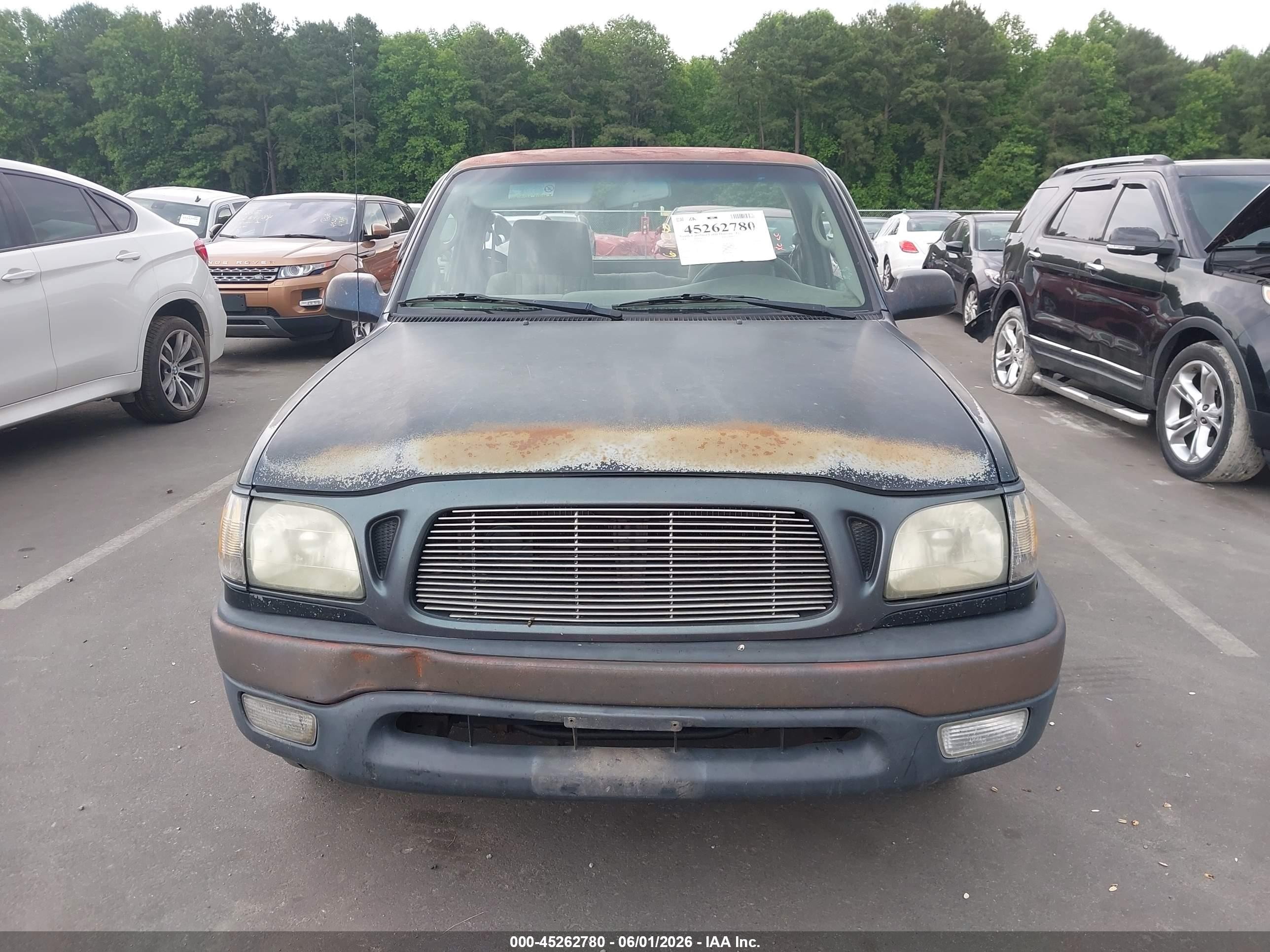 2004 Toyota Tacoma   Black vin: 5TENL42N04Z462769