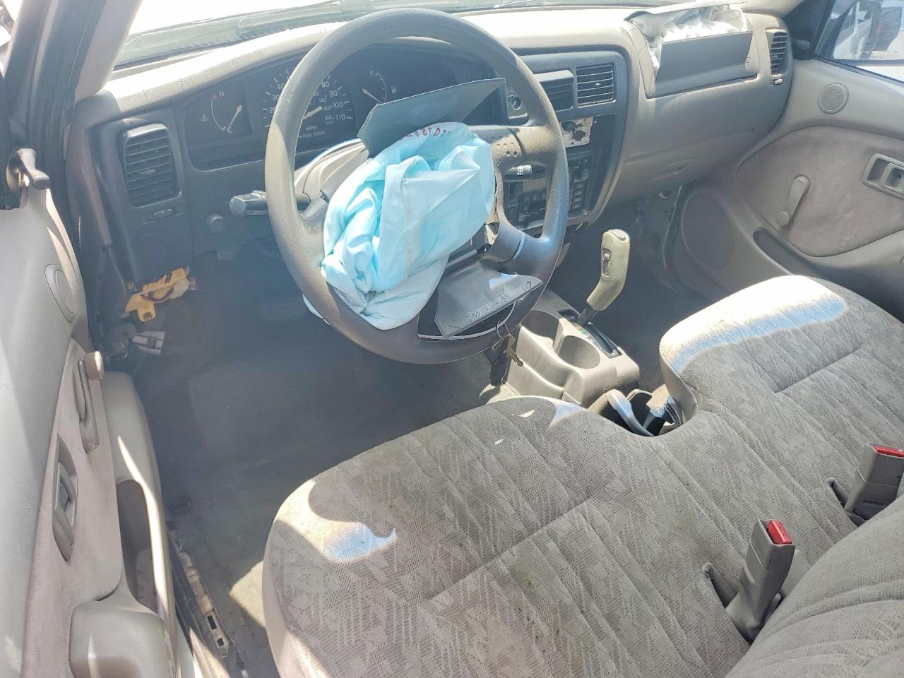 2001 Toyota Tacoma Base Gray vin: 5TENL42N11Z842344