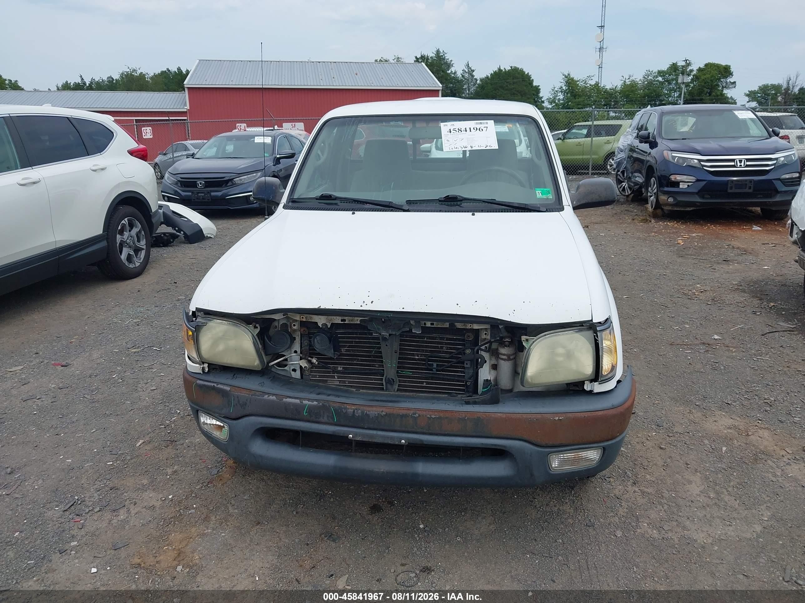 2003 Toyota Tacoma   White vin: 5TENL42N13Z302690
