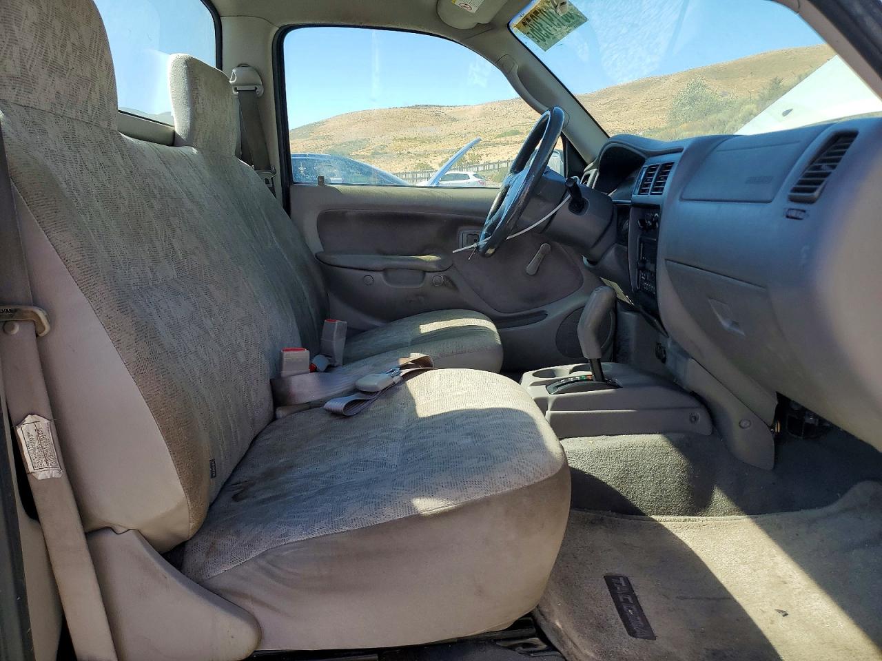 2004 Toyota Tacoma Base Silver vin: 5TENL42N14Z360879
