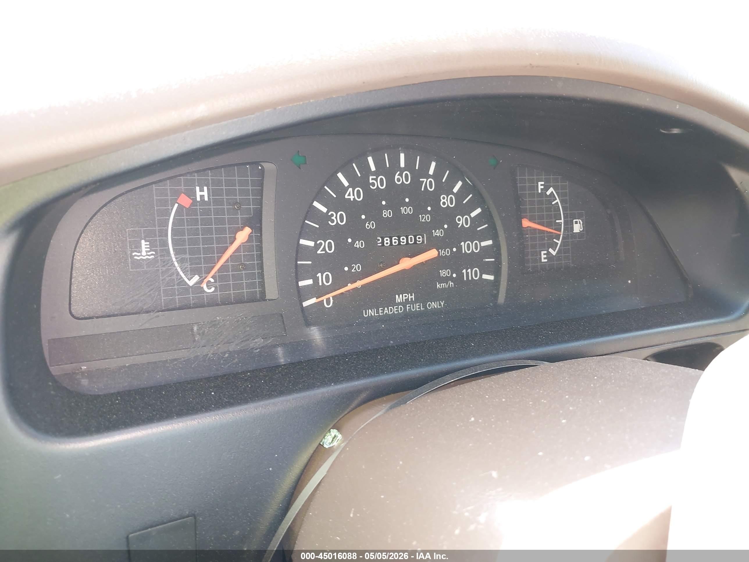 2004 Toyota Tacoma Gold vin: 5TENL42N14Z430039