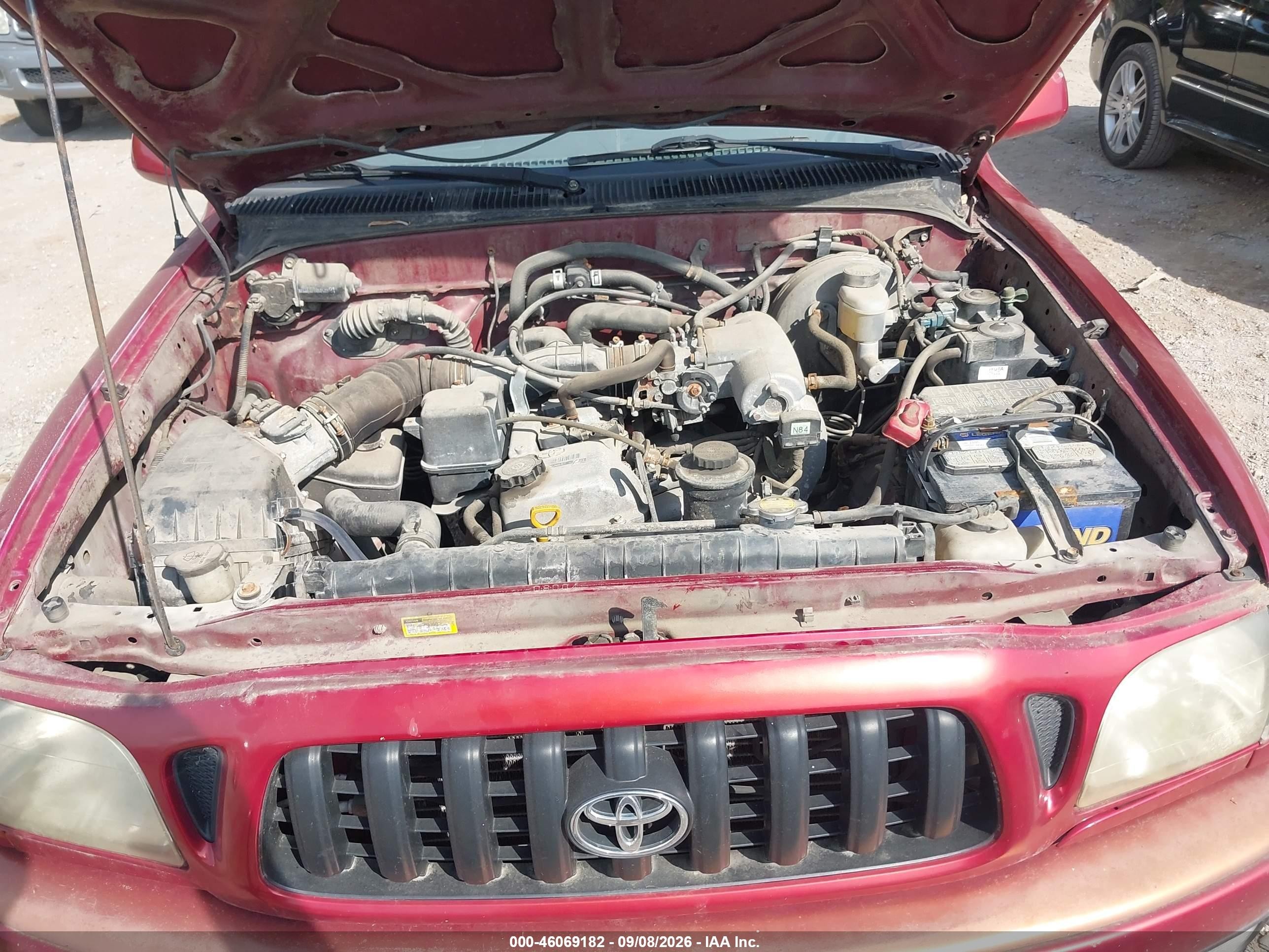 2001 Toyota Tacoma   Red vin: 5TENL42N21Z735948