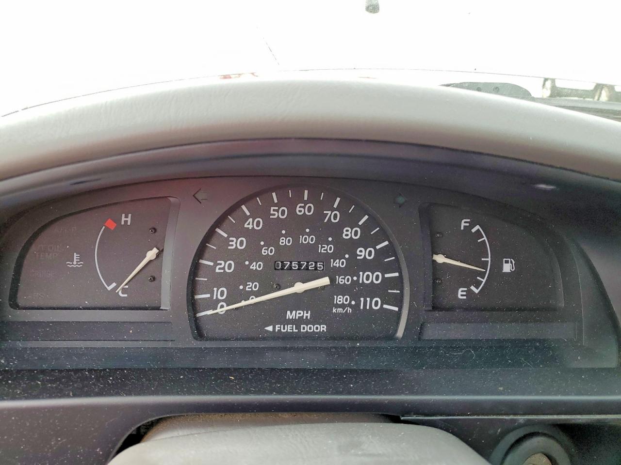 2002 Toyota Tacoma Base Белый vin: 5TENL42N22Z891263