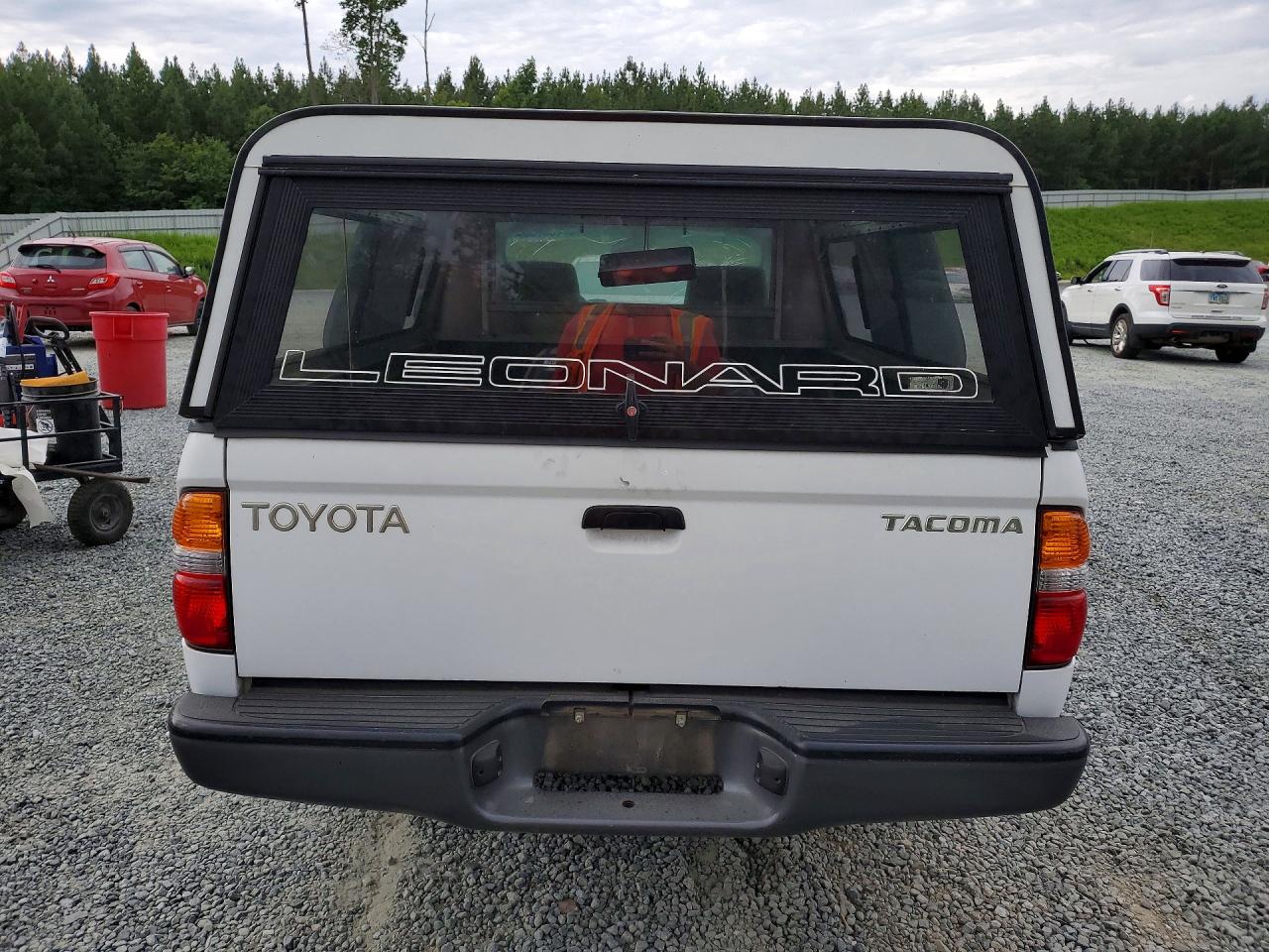 2002 Toyota Tacoma Base Белый vin: 5TENL42N22Z891263
