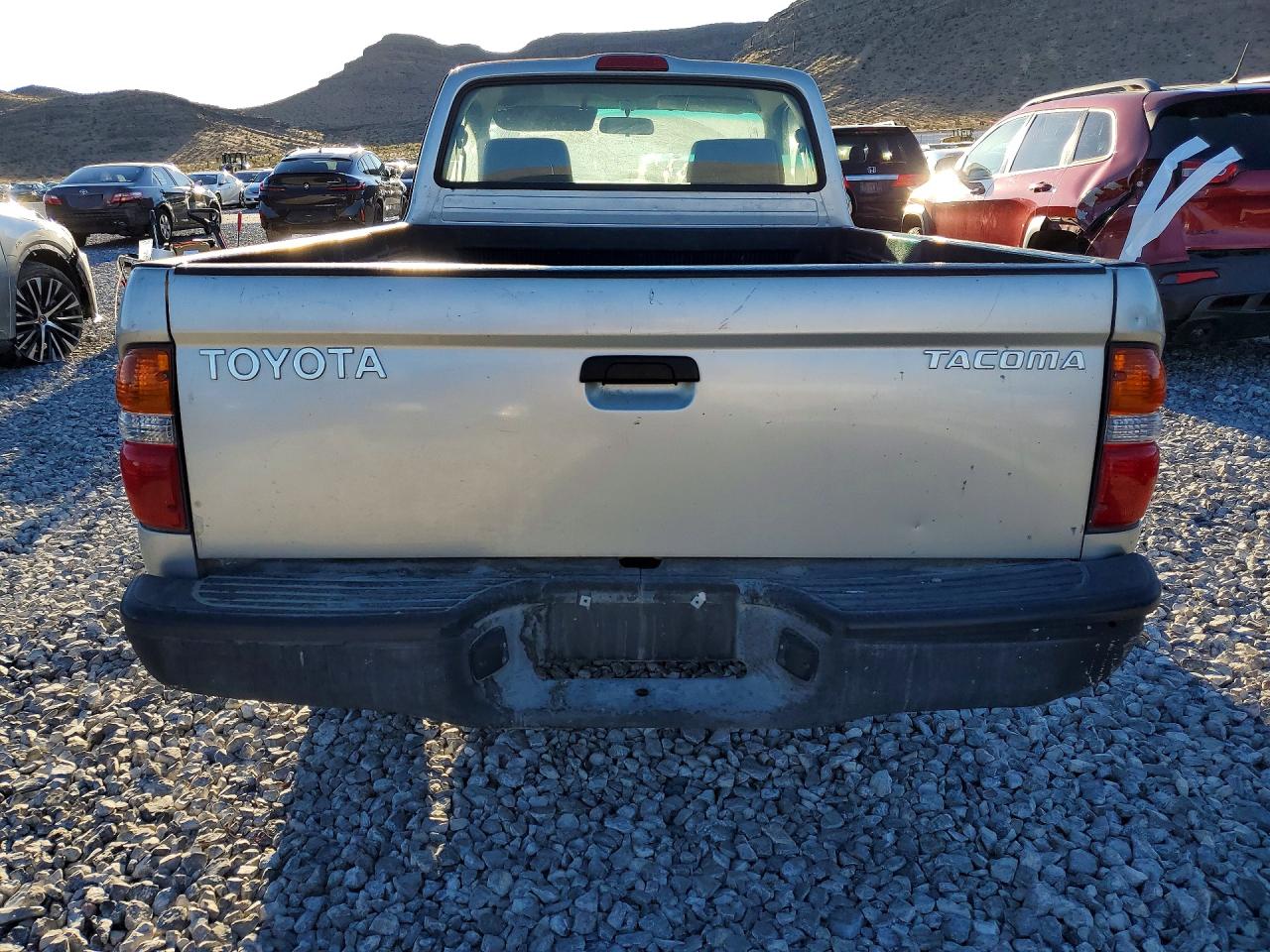 2003 Toyota Tacoma Base Золотой vin: 5TENL42N23Z264645