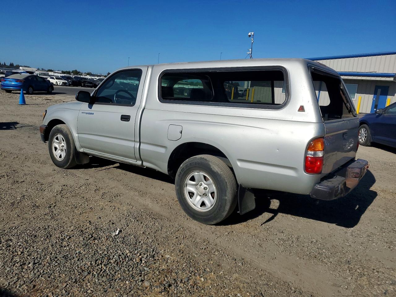 2004 Toyota Tacoma Base Silver vin: 5TENL42N24Z307155