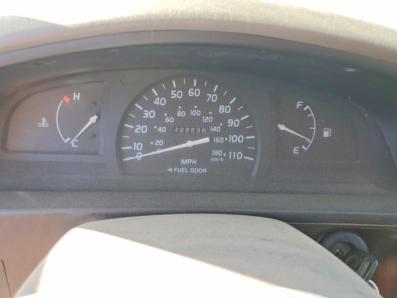 2004 Toyota Tacoma Base Silver vin: 5TENL42N24Z307155