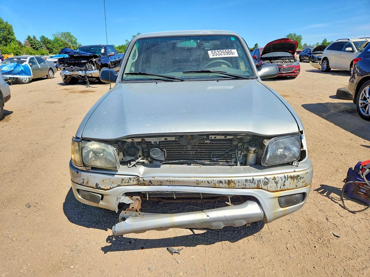 2002 Toyota Tacoma Base Silver vin: 5TENL42N42Z095632
