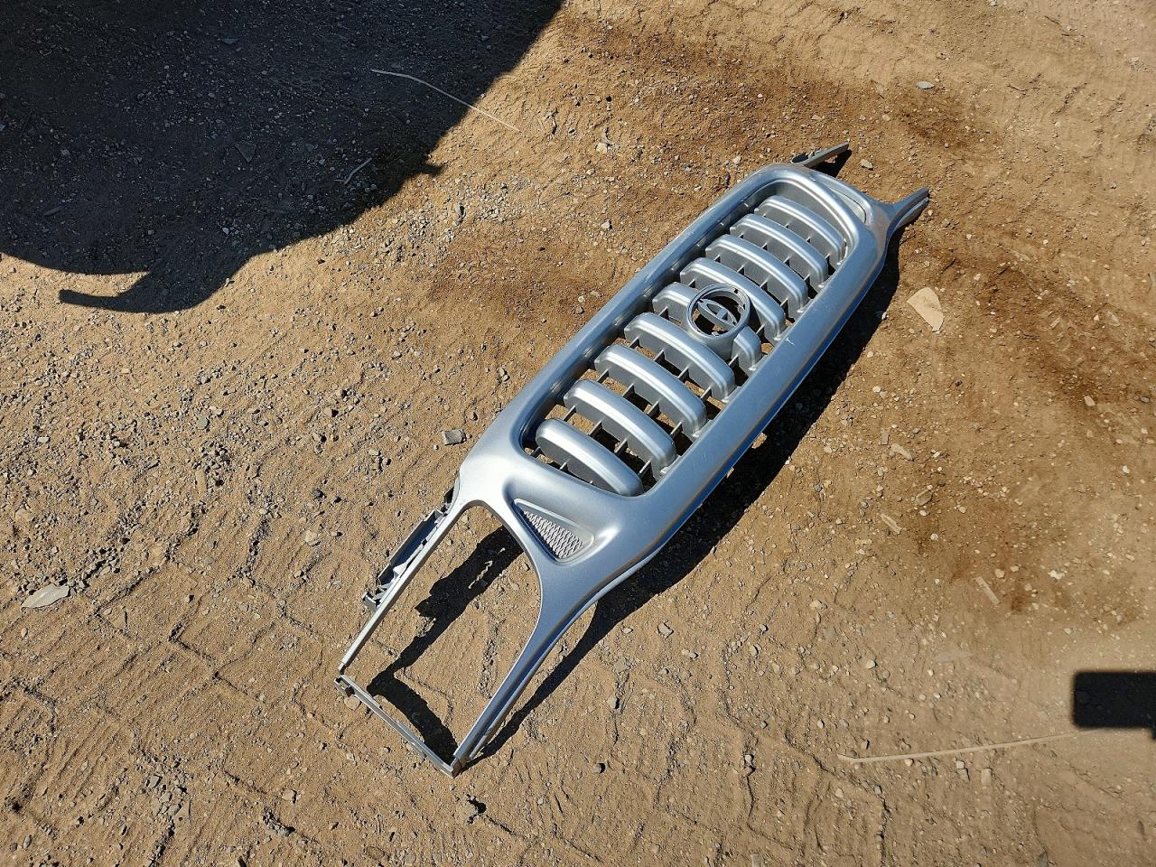 2002 Toyota Tacoma Base Silver vin: 5TENL42N42Z095632