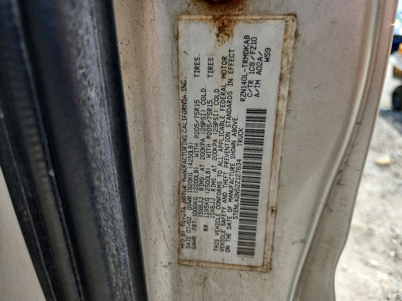2002 Toyota Tacoma Base Silver vin: 5TENL42N52Z127634