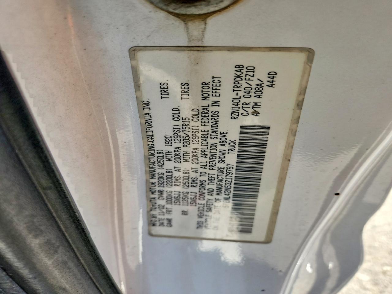 2003 Toyota Tacoma Base White vin: 5TENL42N53Z179797