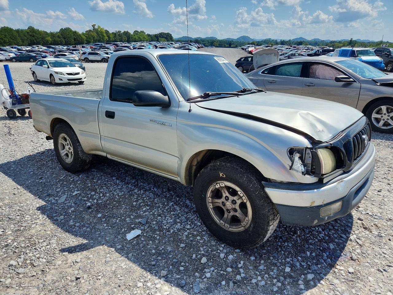 2001 Toyota Tacoma Base Silver vin: 5TENL42N61Z777815