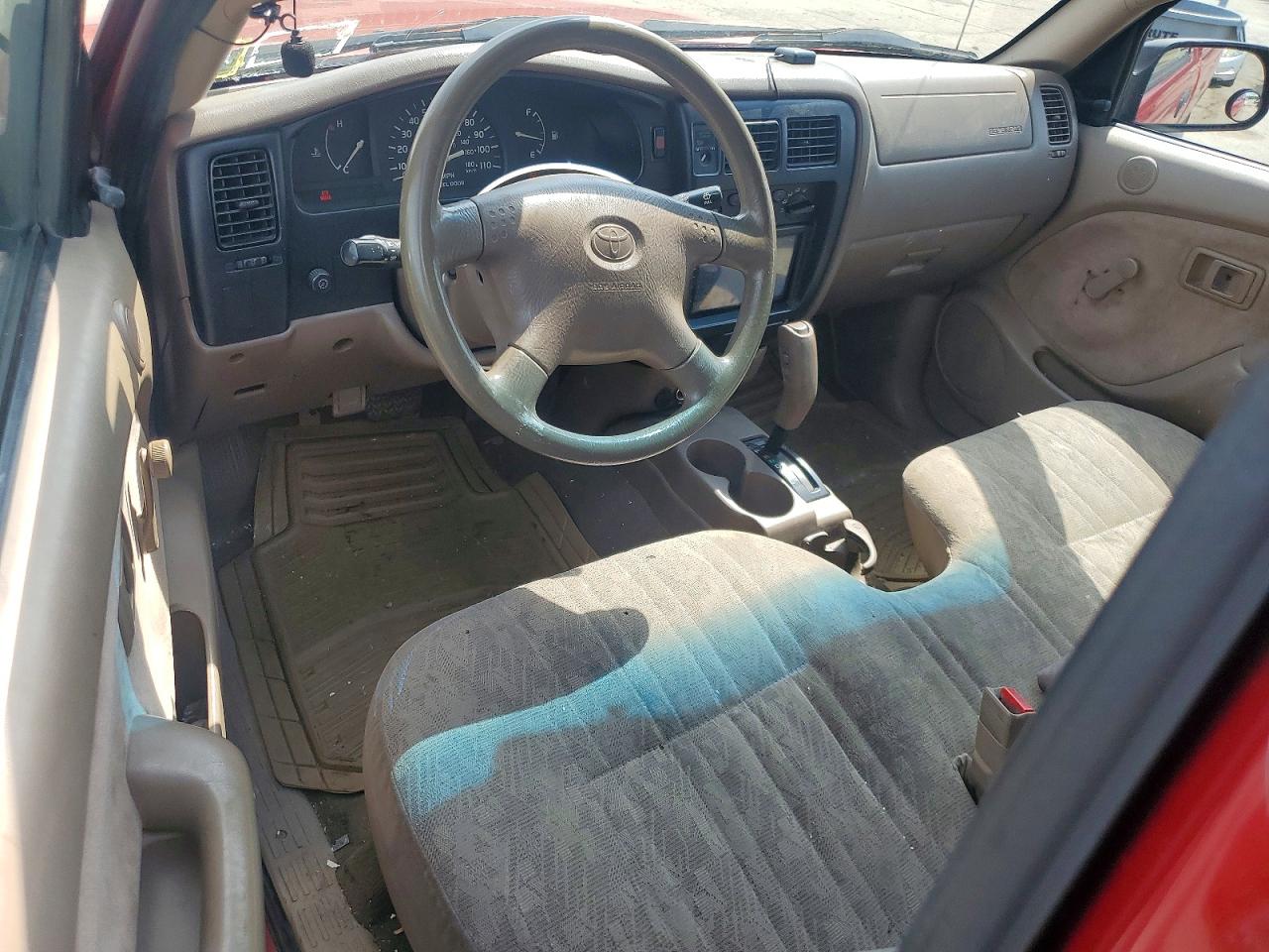 2002 Toyota Tacoma Base Red vin: 5TENL42N62Z021869