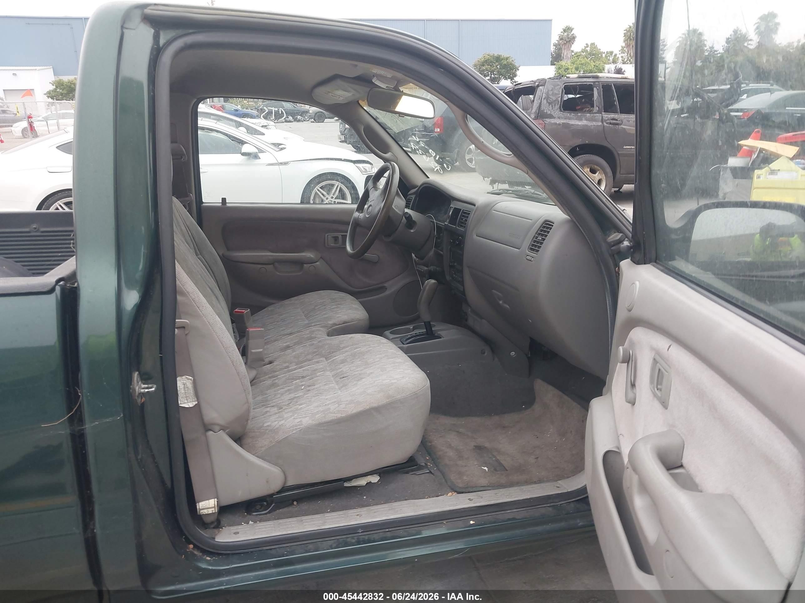 2003 Toyota Tacoma   Green vin: 5TENL42N63Z232801