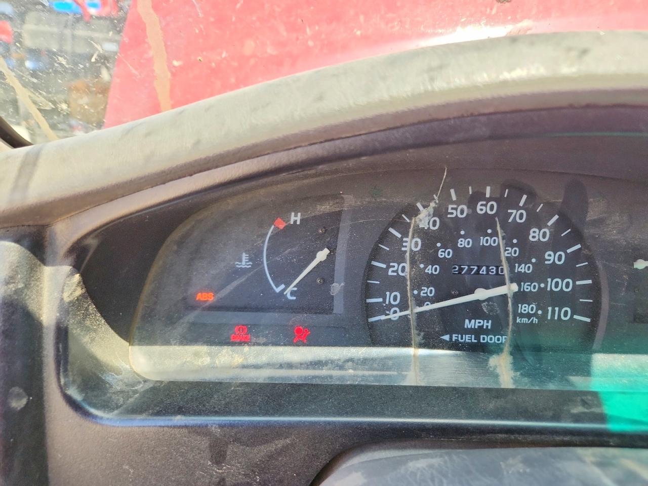 2004 Toyota Tacoma Base Red vin: 5TENL42N64Z402222
