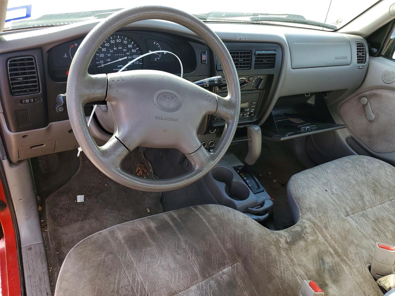 2004 Toyota Tacoma Base Red vin: 5TENL42N74Z382708