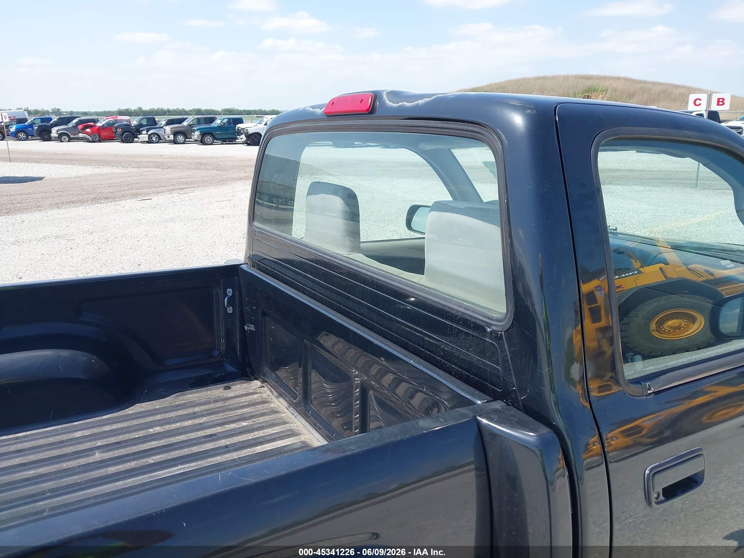 2001 Toyota Tacoma   Черный vin: 5TENL42N81Z857665