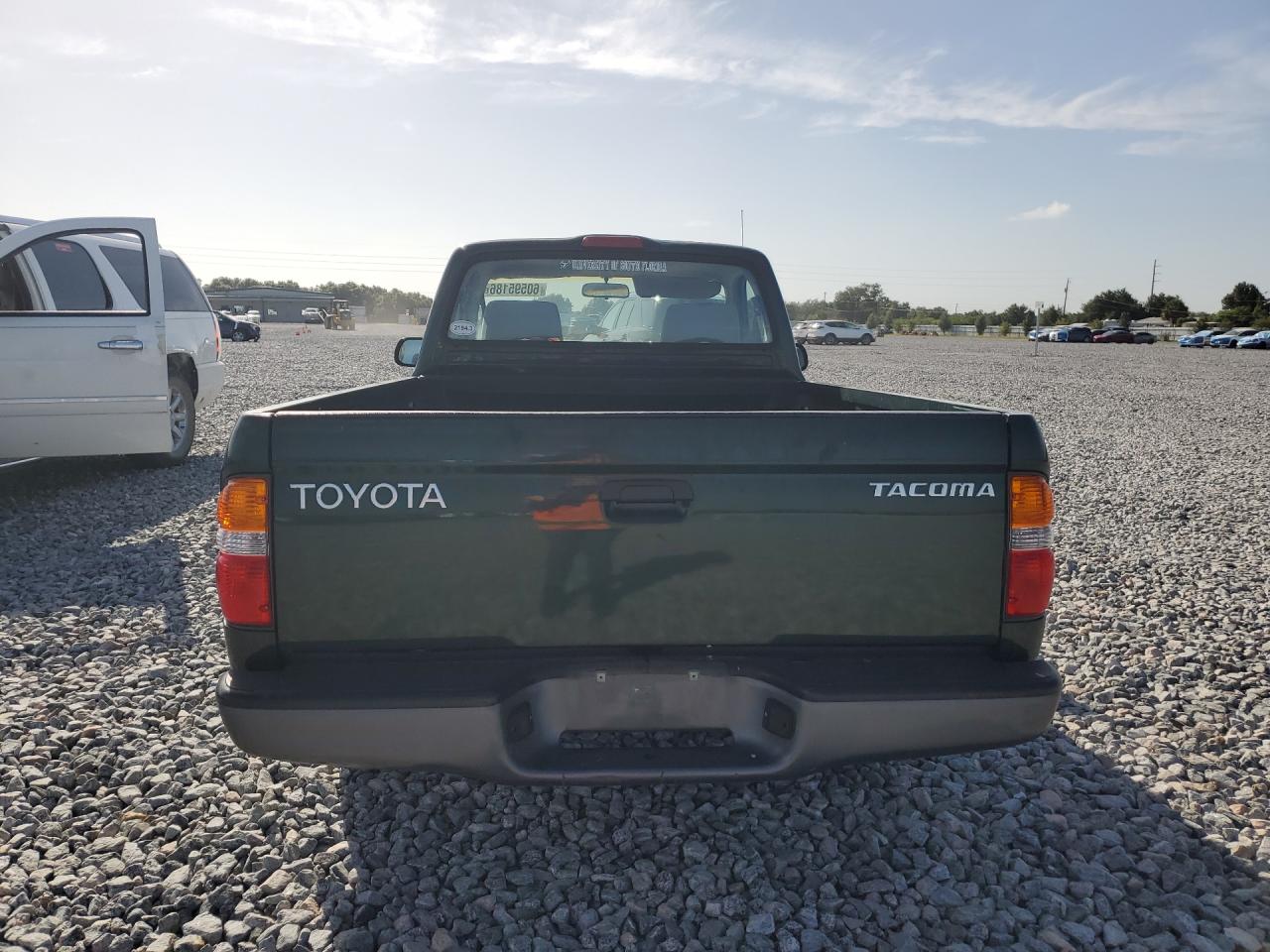 2002 Toyota Tacoma Green vin: 5TENL42N82Z144511