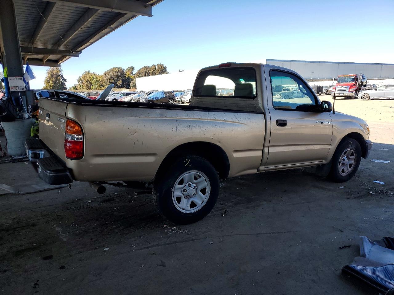2004 Toyota Tacoma Base Beige vin: 5TENL42N84Z330083