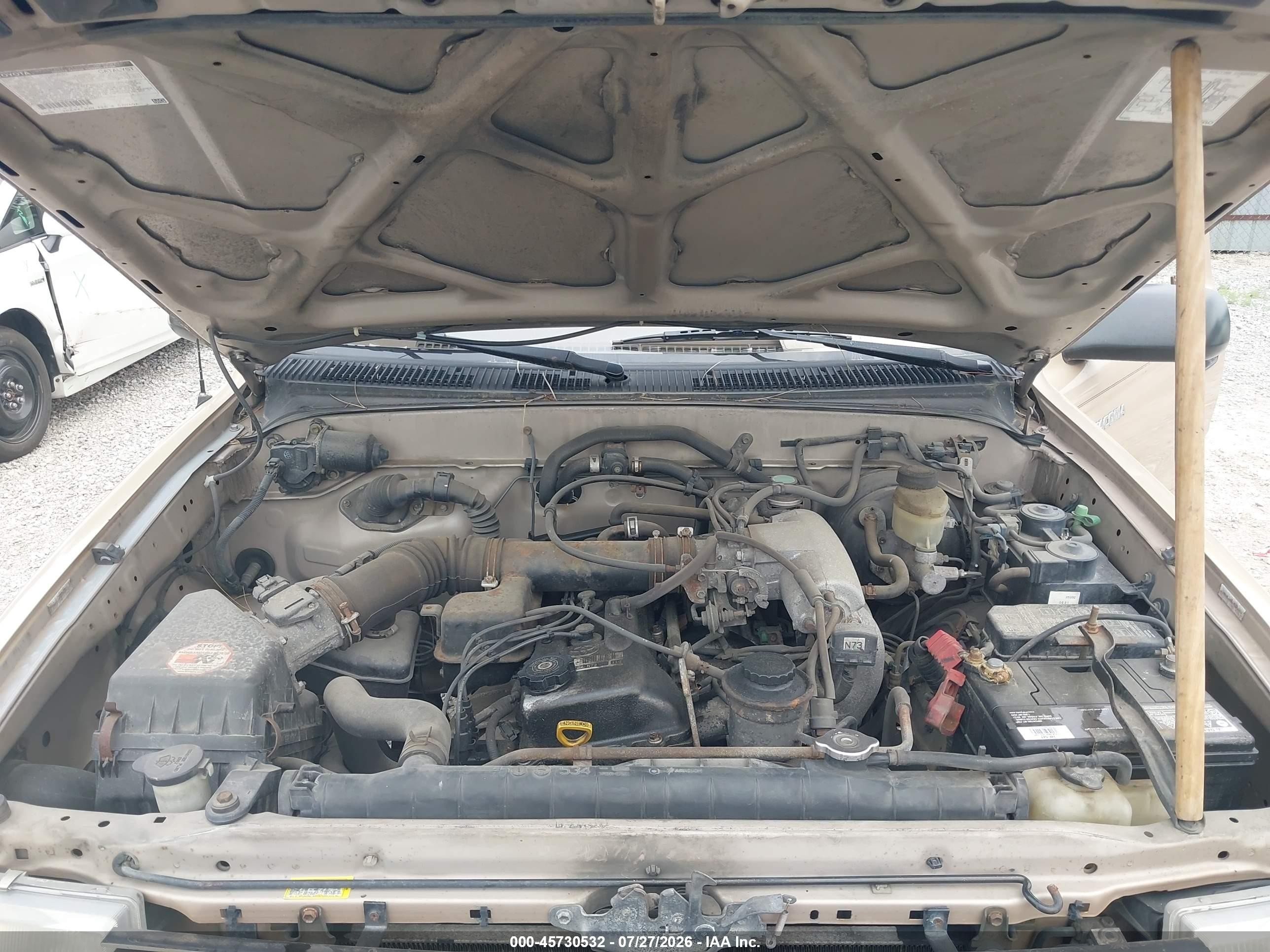 2000 Toyota Tacoma Tan vin: 5TENL42N8YZ692629