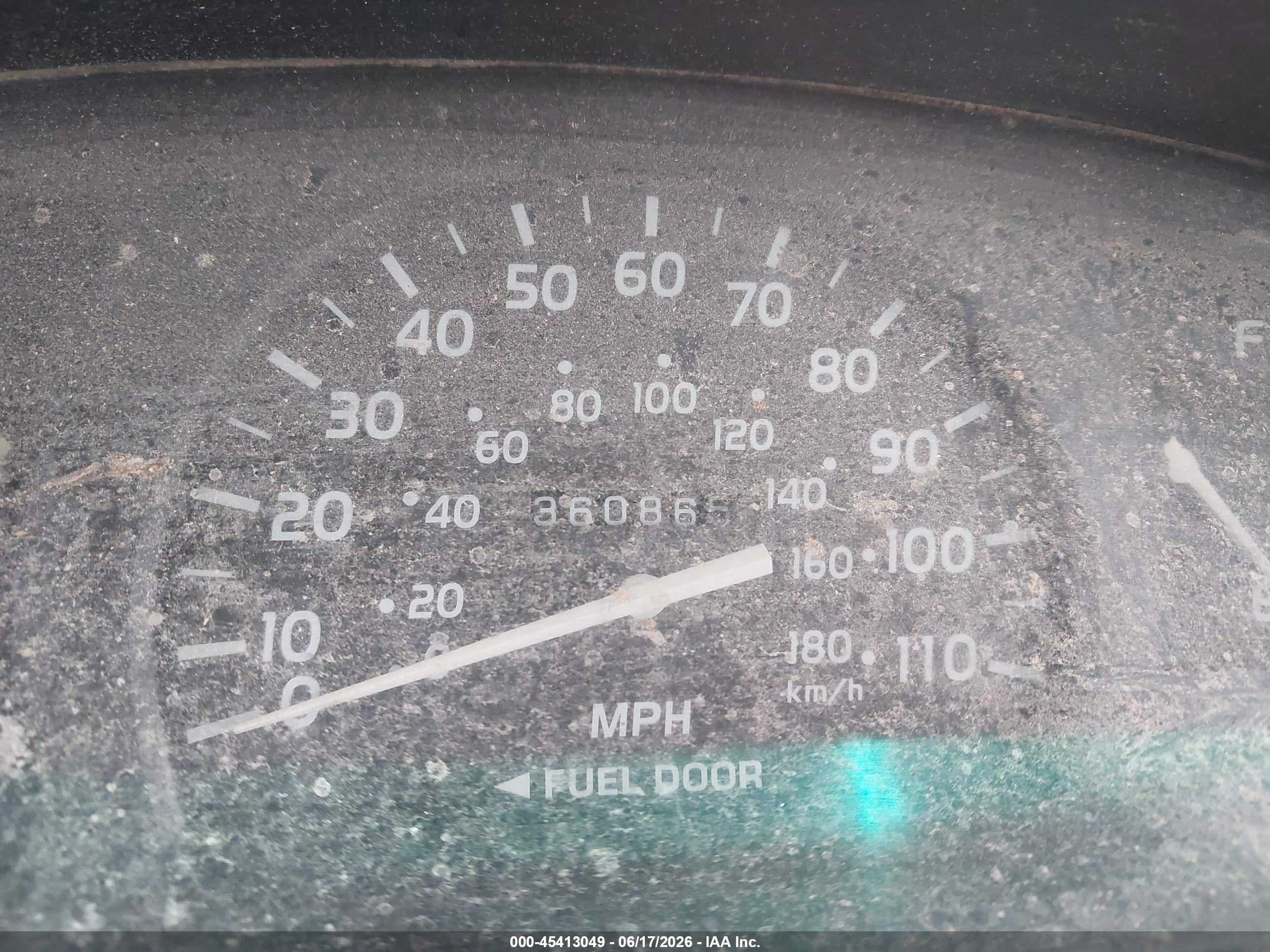 2001 Toyota Tacoma   Maroon vin: 5TENL42NX1Z853827
