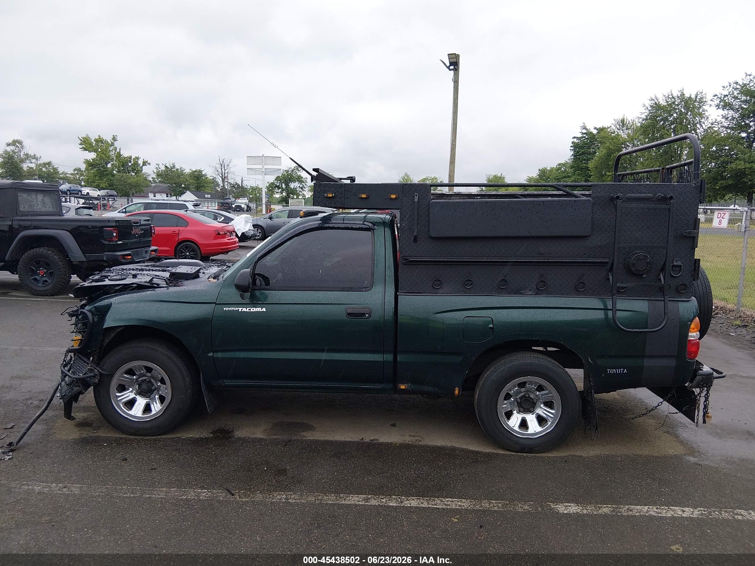 2001 Toyota Tacoma   Green vin: 5TENL42NX1Z859952