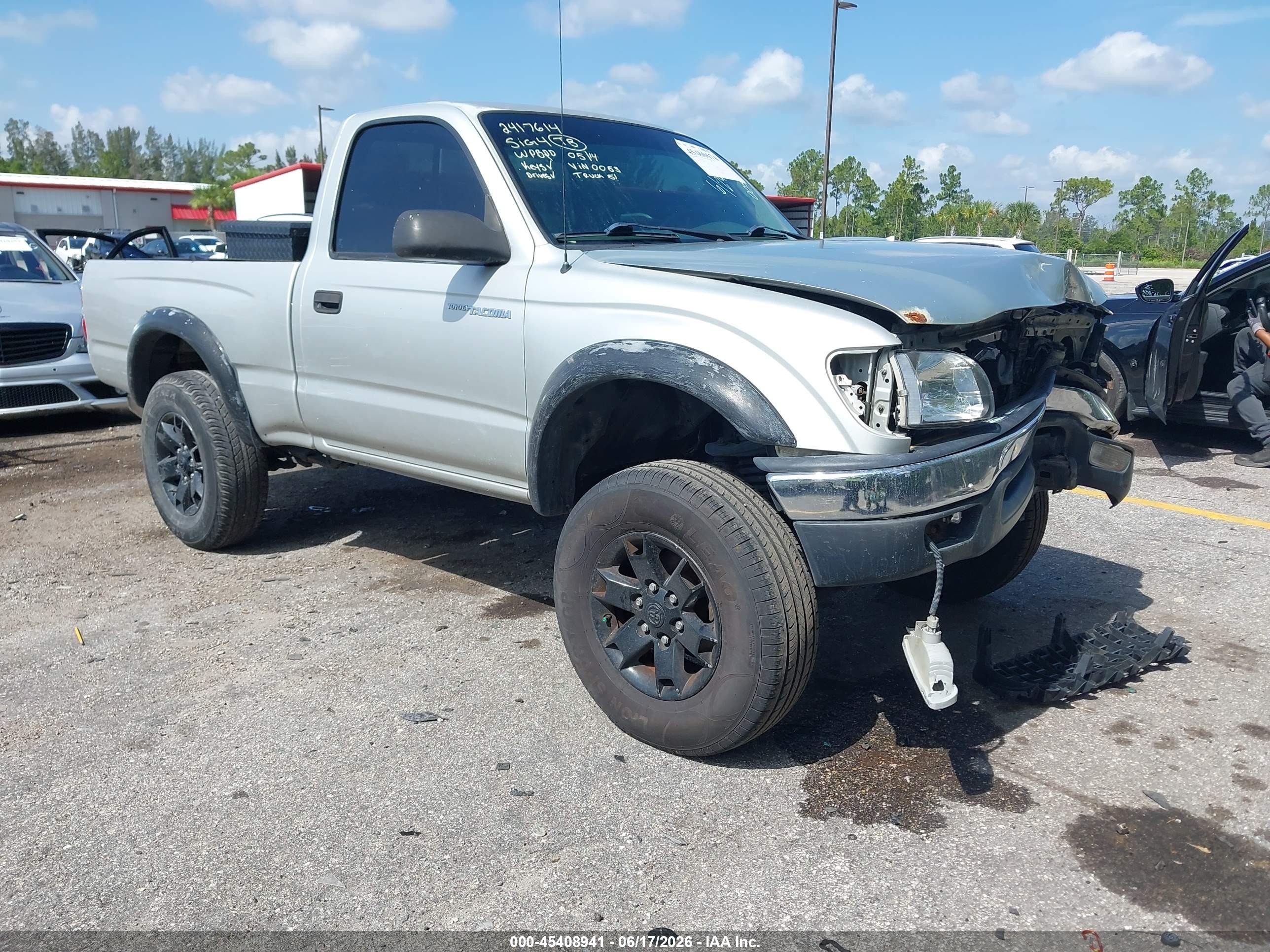 2002 Toyota Tacoma Prerunner Silver vin: 5TENM92N82Z060053