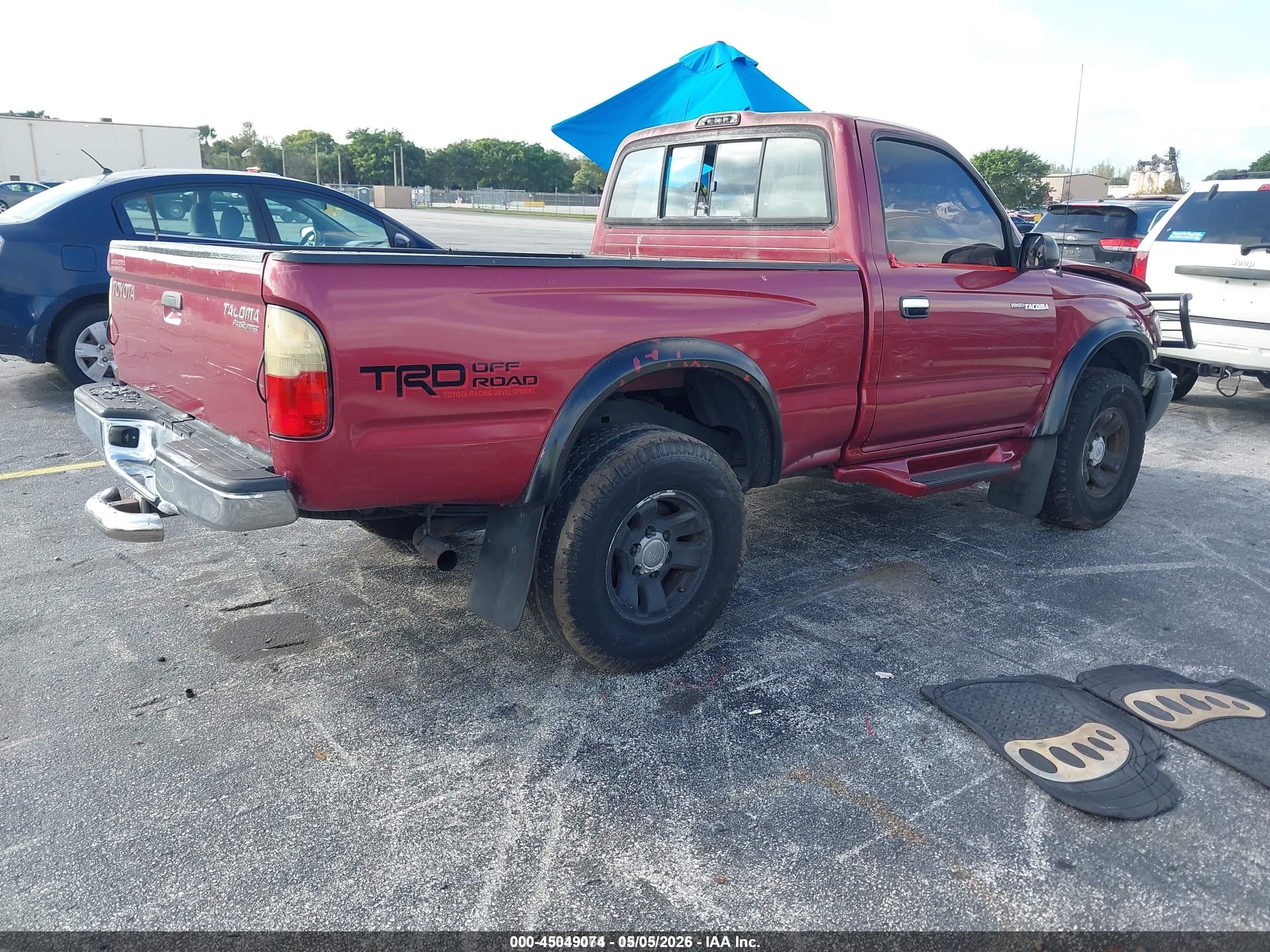 2000 Toyota Tacoma Prerunner Red vin: 5TENM92N8YZ696531