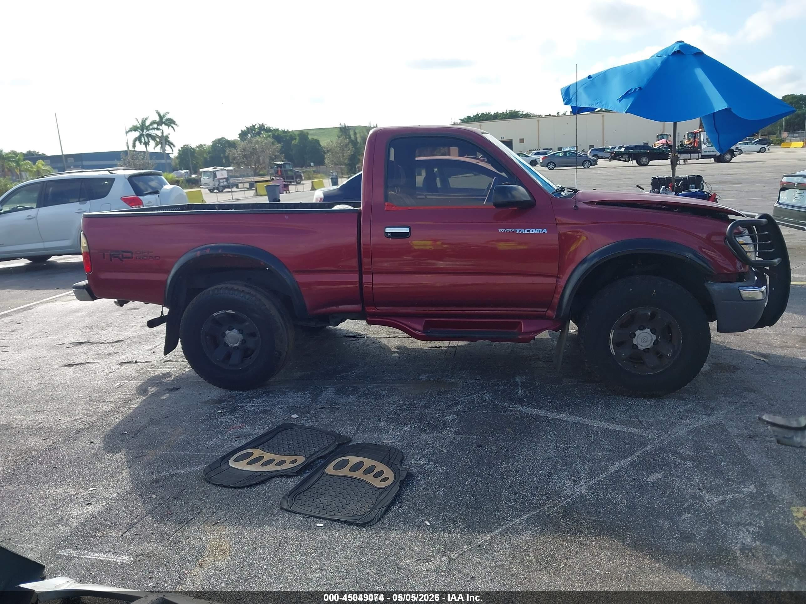 2000 Toyota Tacoma Prerunner Red vin: 5TENM92N8YZ696531