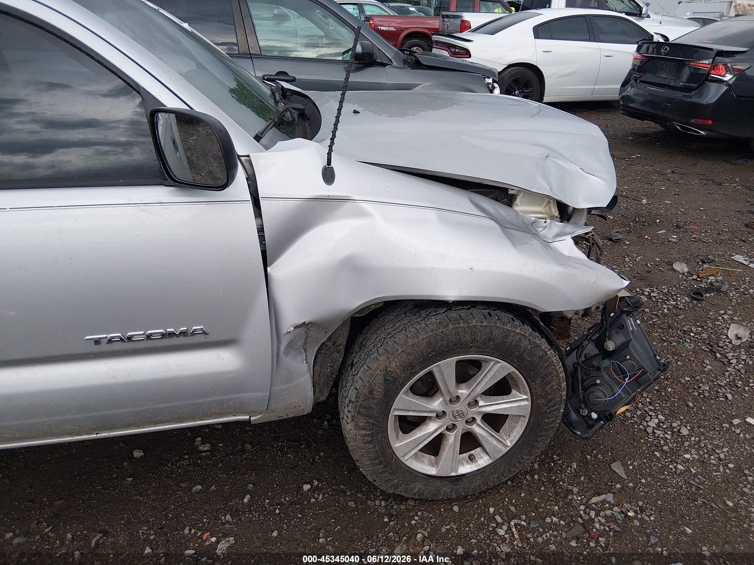 2006 Toyota Tacoma   Серебряный vin: 5TENX22N06Z269520
