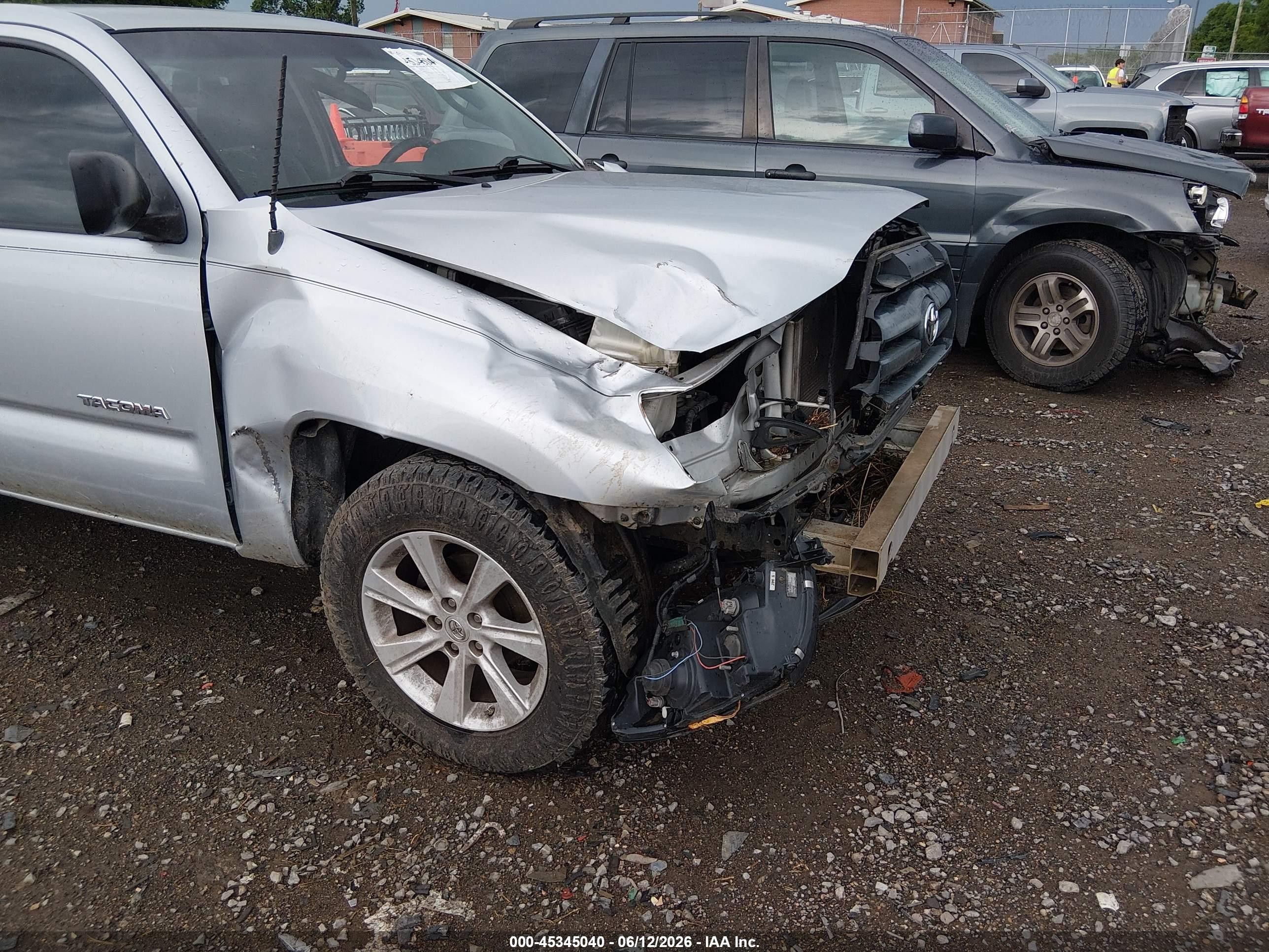 2006 Toyota Tacoma   Серебряный vin: 5TENX22N06Z269520