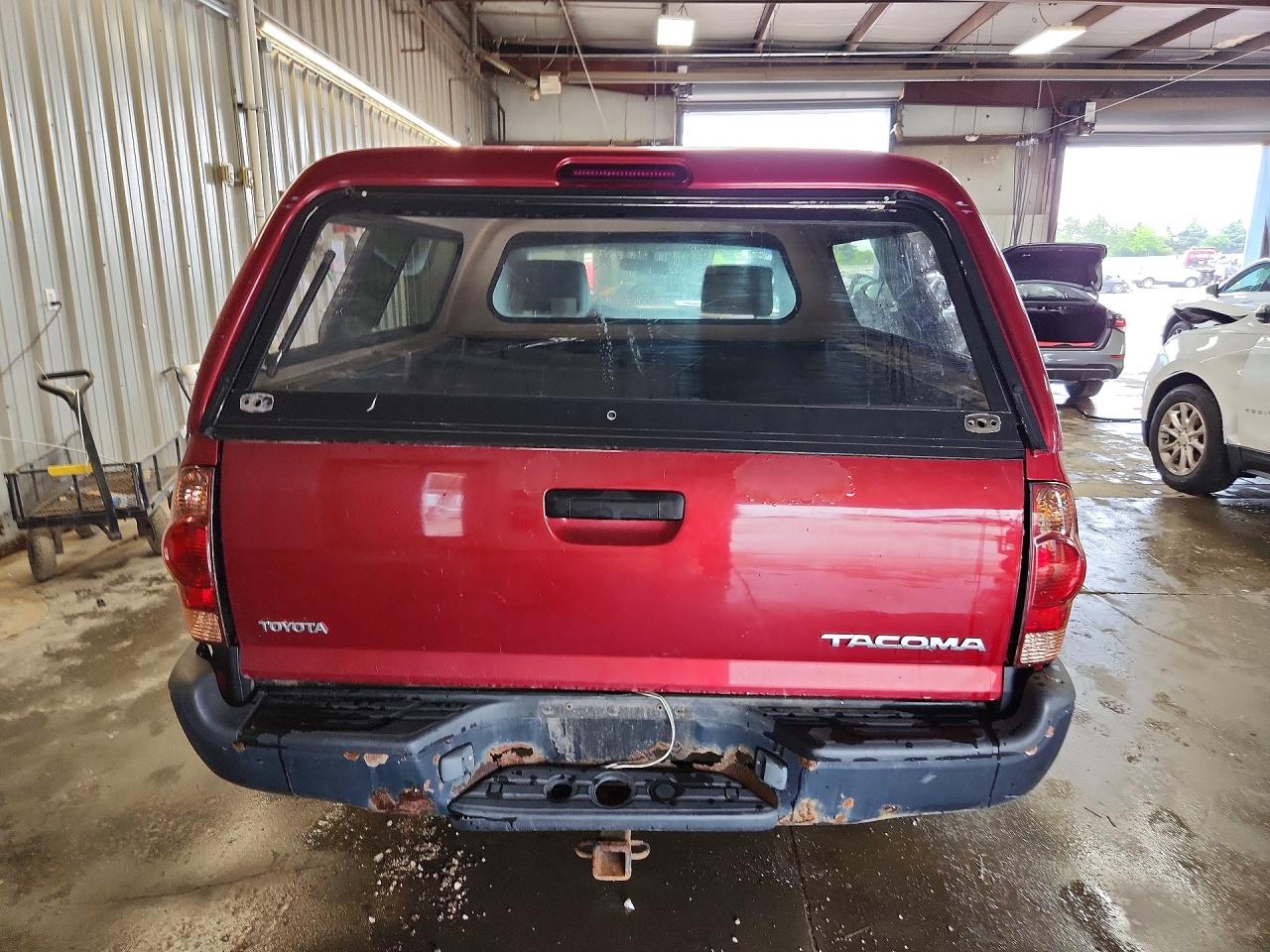 2007 Toyota Tacoma Base Red vin: 5TENX22N07Z371272