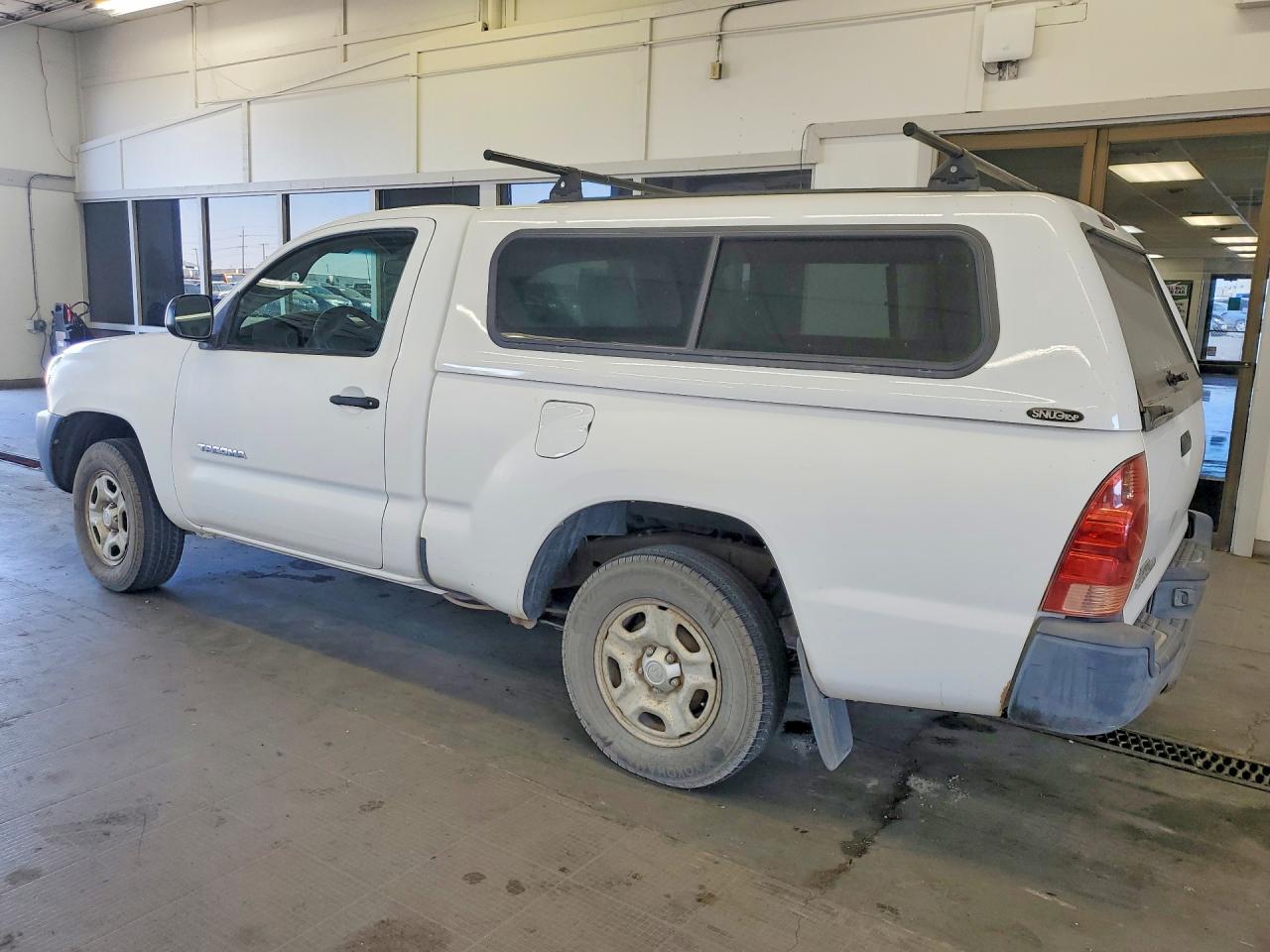 2007 Toyota Tacoma Base White vin: 5TENX22N17Z412637