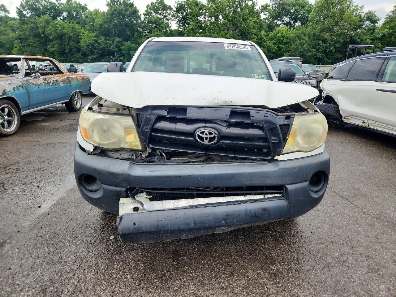 2008 Toyota Tacoma Base White vin: 5TENX22N18Z470507