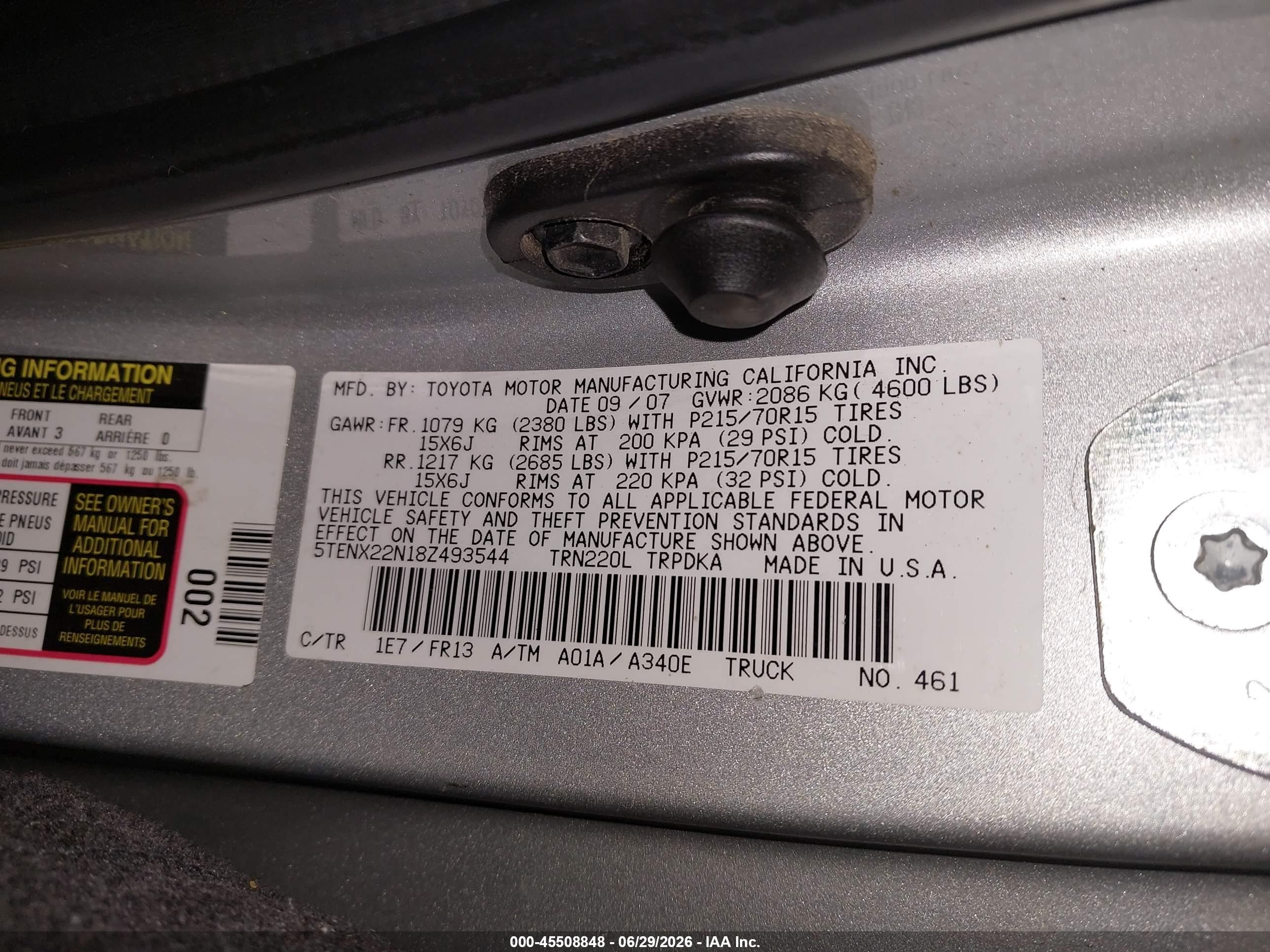 2008 Toyota Tacoma   Silver vin: 5TENX22N18Z493544