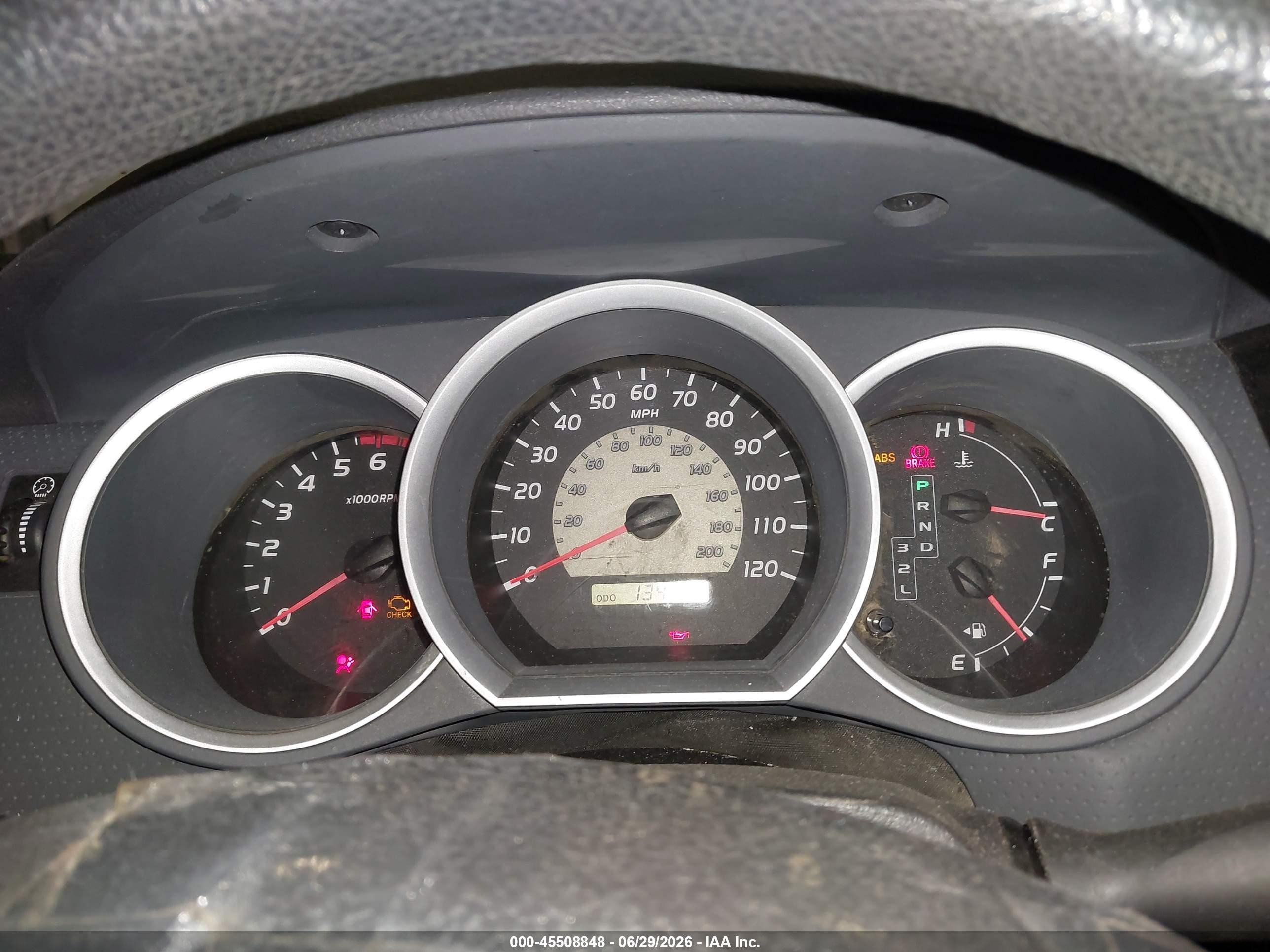 2008 Toyota Tacoma   Silver vin: 5TENX22N18Z493544