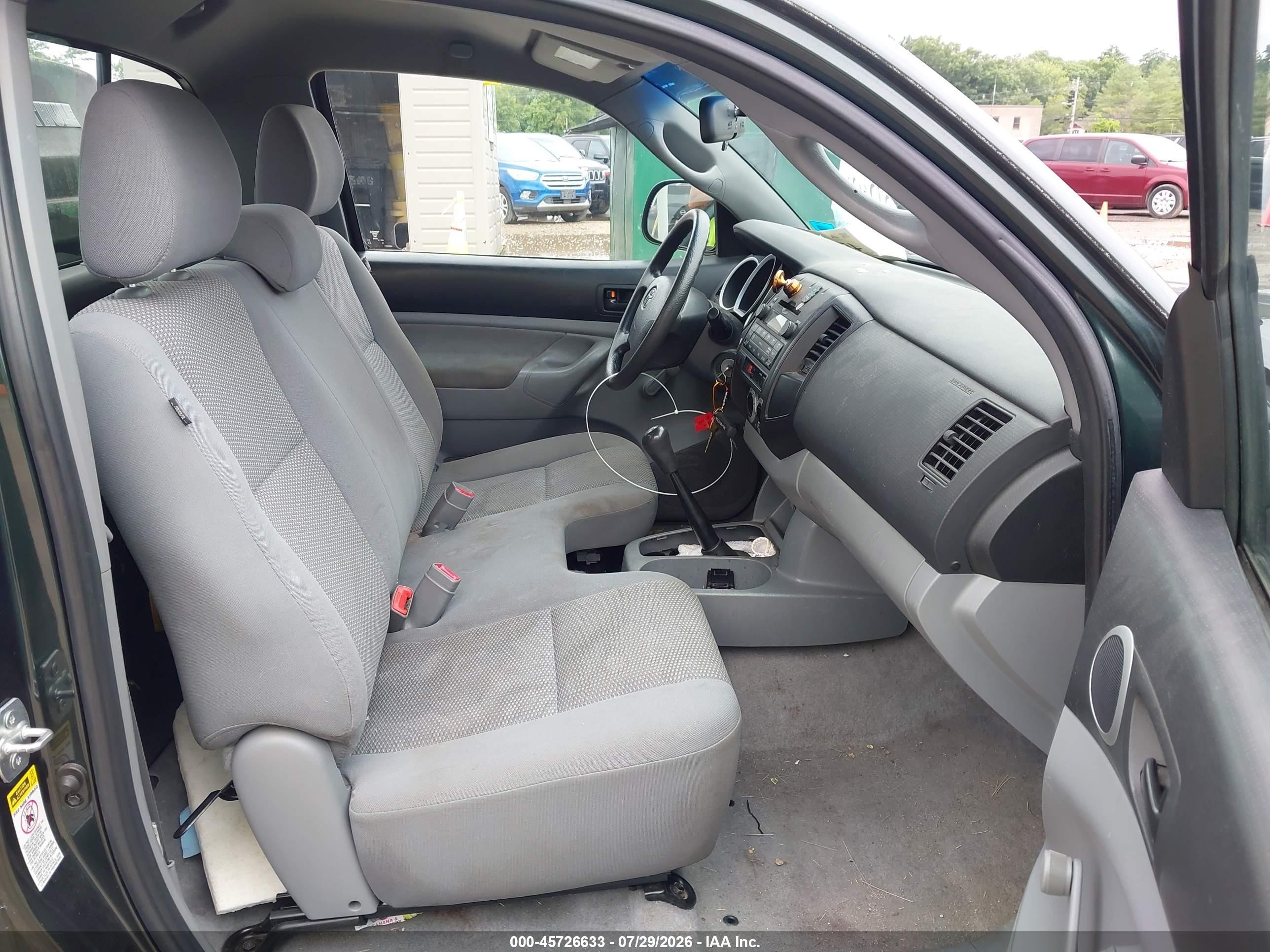 2009 Toyota Tacoma   Black vin: 5TENX22N19Z618026