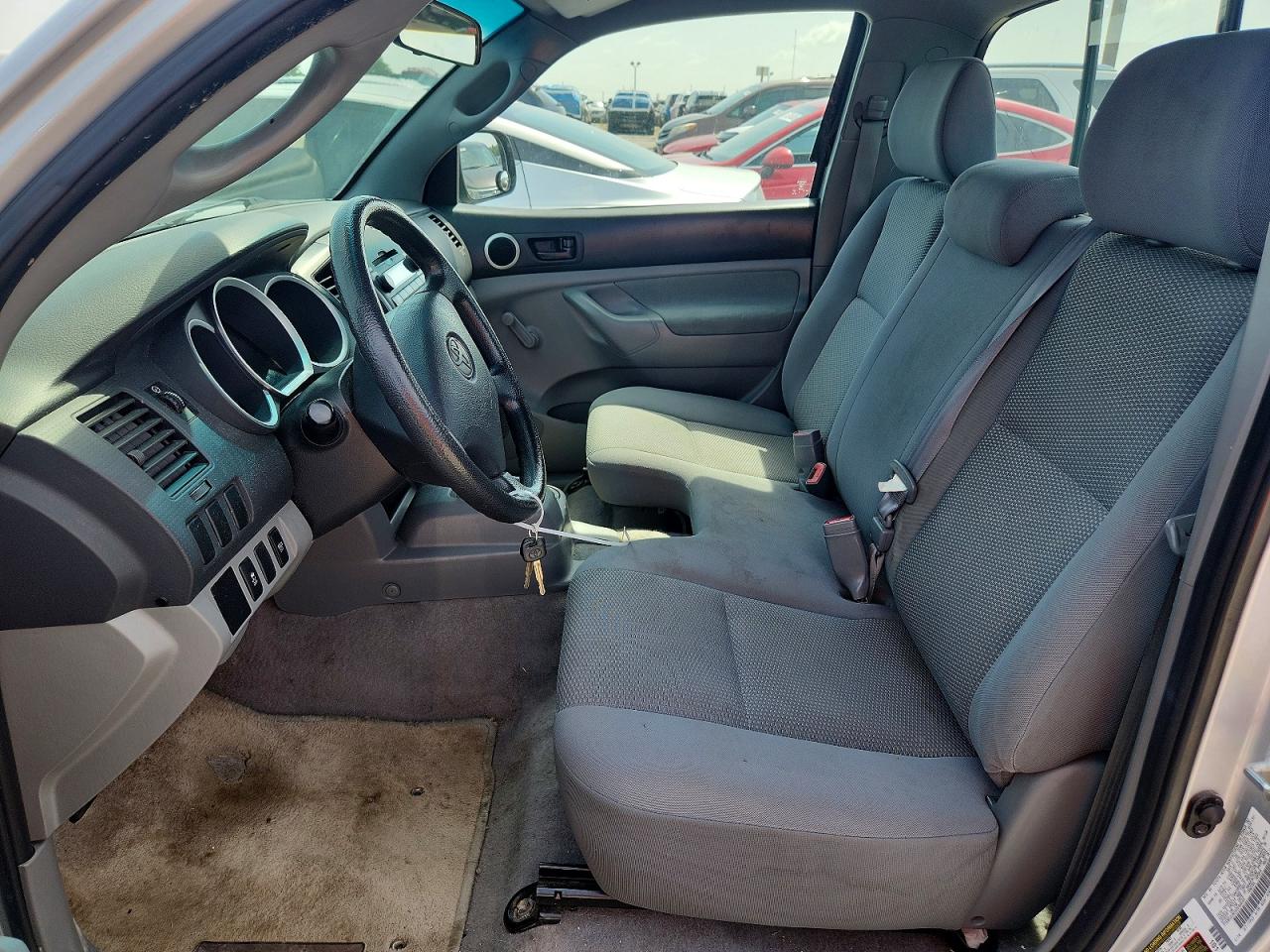 2009 Toyota Tacoma Base Silver vin: 5TENX22N19Z646649