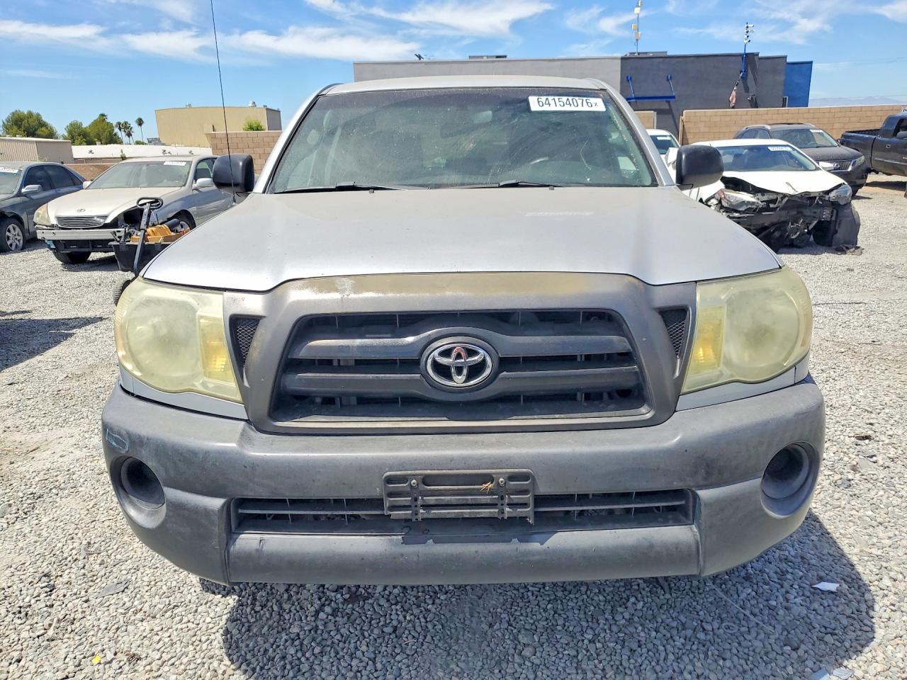 2005 Toyota Tacoma Base Silver vin: 5TENX22N25Z043817