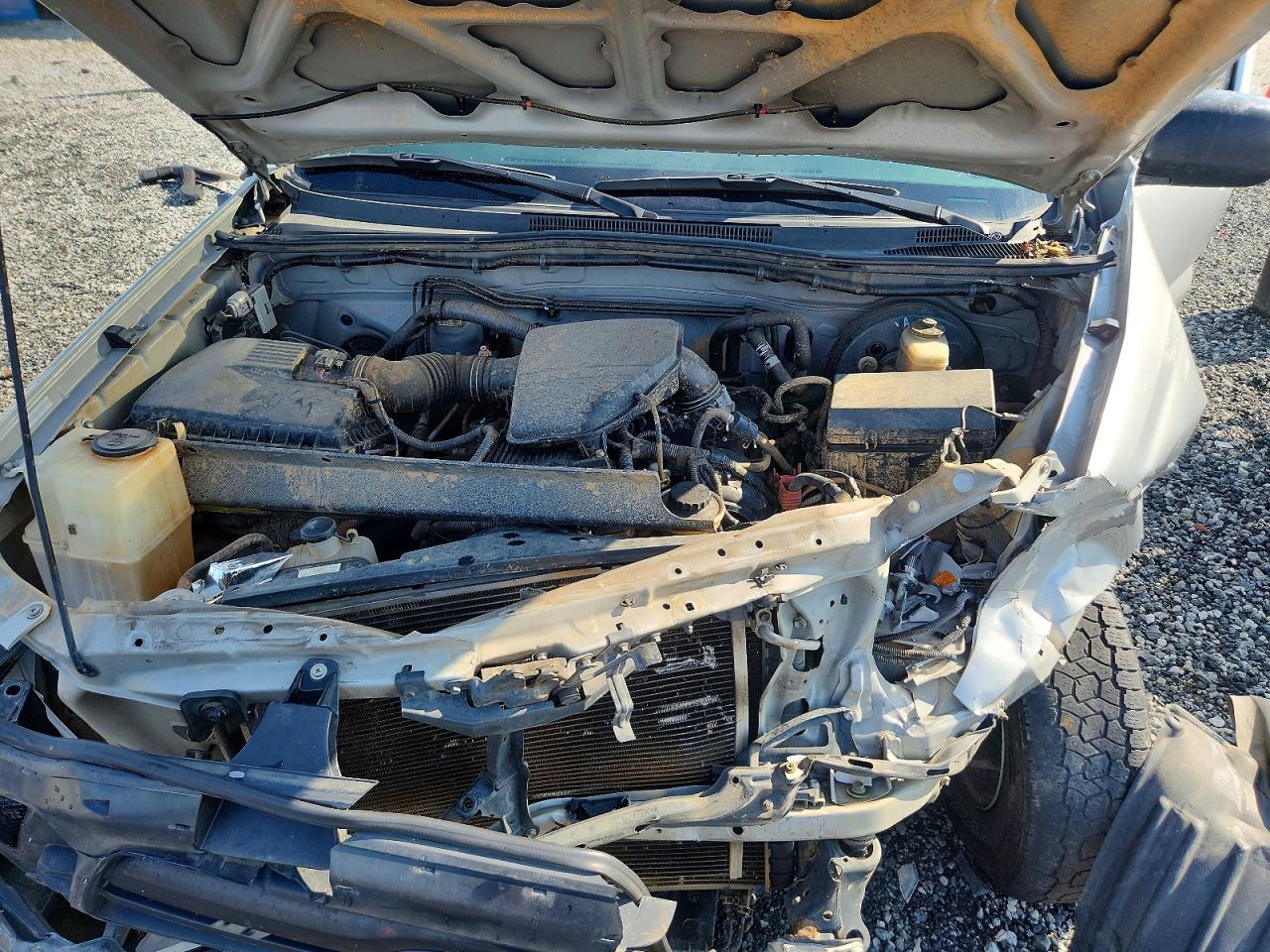 2006 Toyota Tacoma Base Silver vin: 5TENX22N26Z244800