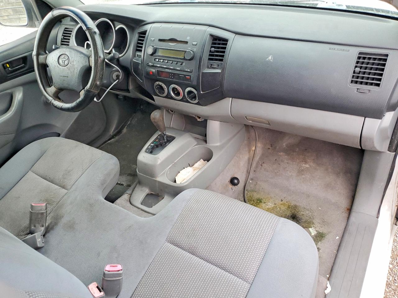 2007 Toyota Tacoma Base White vin: 5TENX22N27Z375307