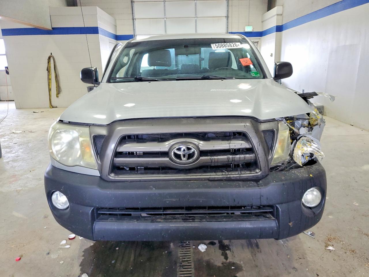 2008 Toyota Tacoma Base Silver vin: 5TENX22N28Z591966