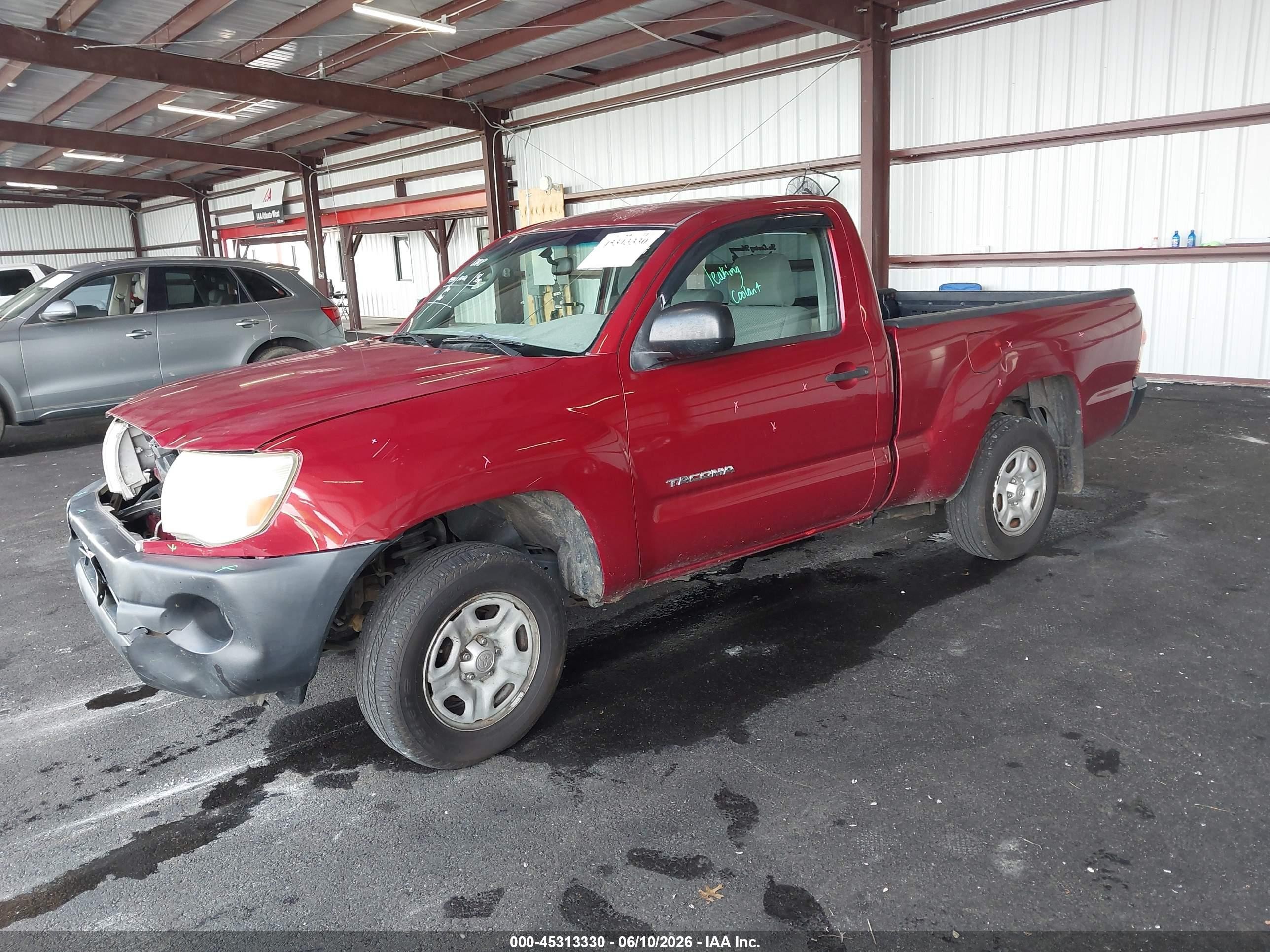2005 Toyota Tacoma   Red vin: 5TENX22N35Z013435