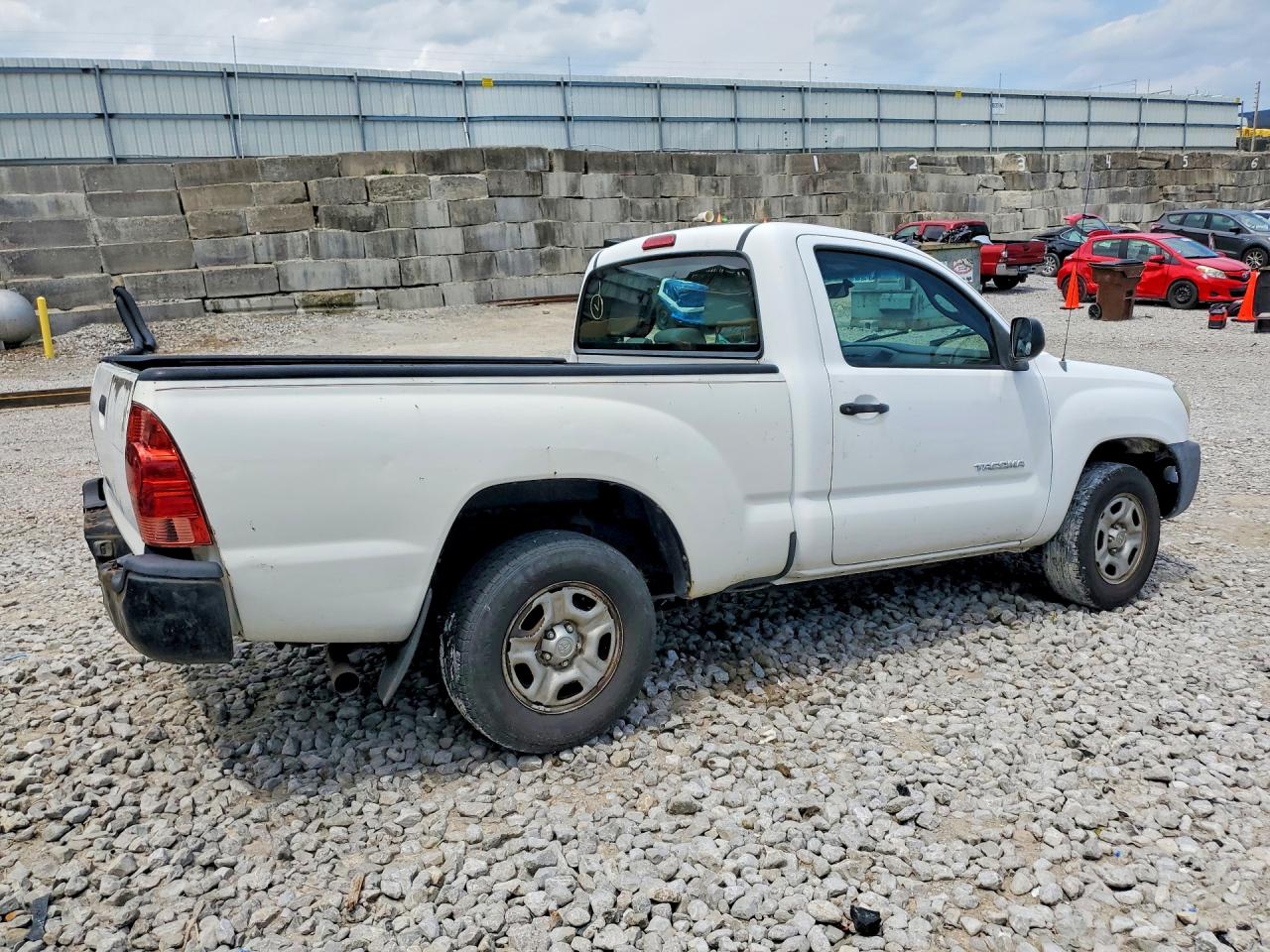 2007 Toyota Tacoma Base White vin: 5TENX22N37Z327752