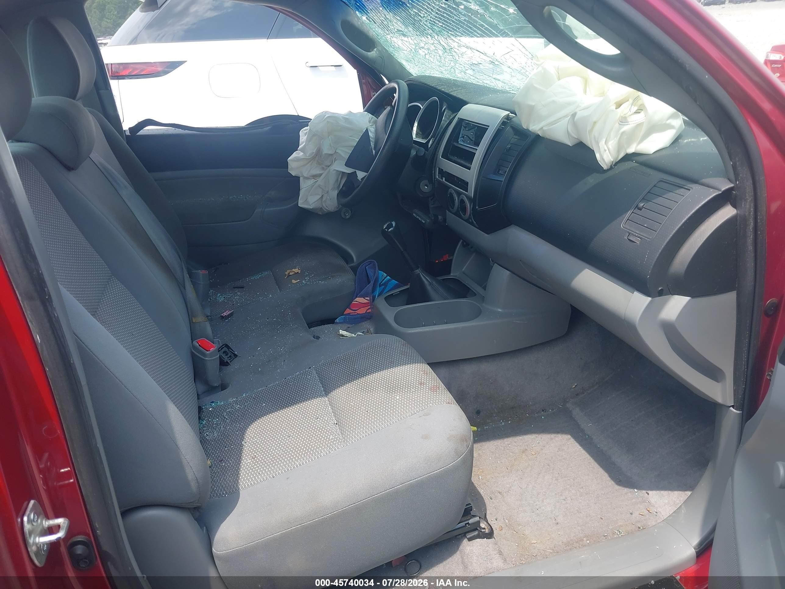 2007 Toyota Tacoma   Red vin: 5TENX22N37Z361027