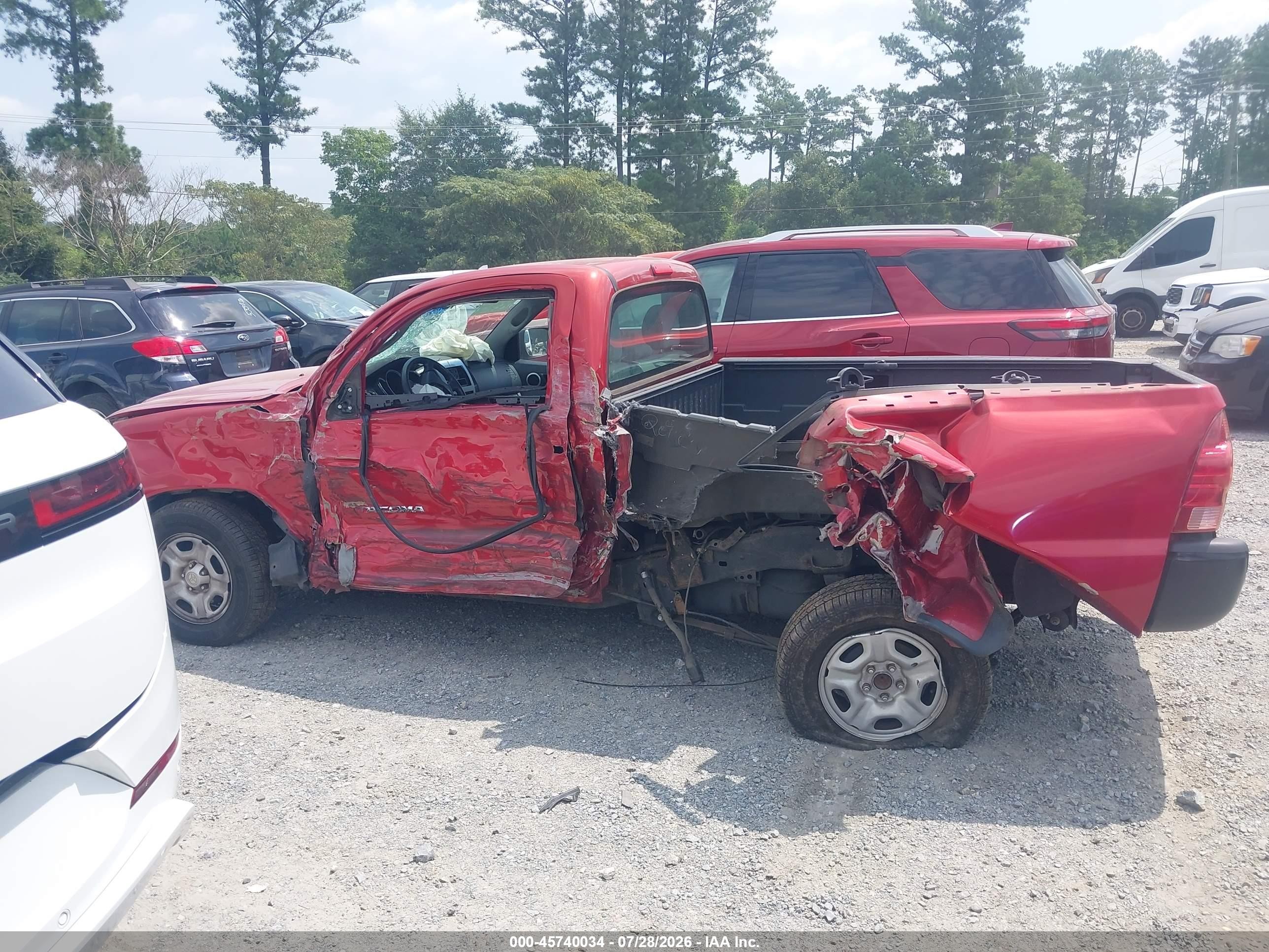 2007 Toyota Tacoma   Red vin: 5TENX22N37Z361027