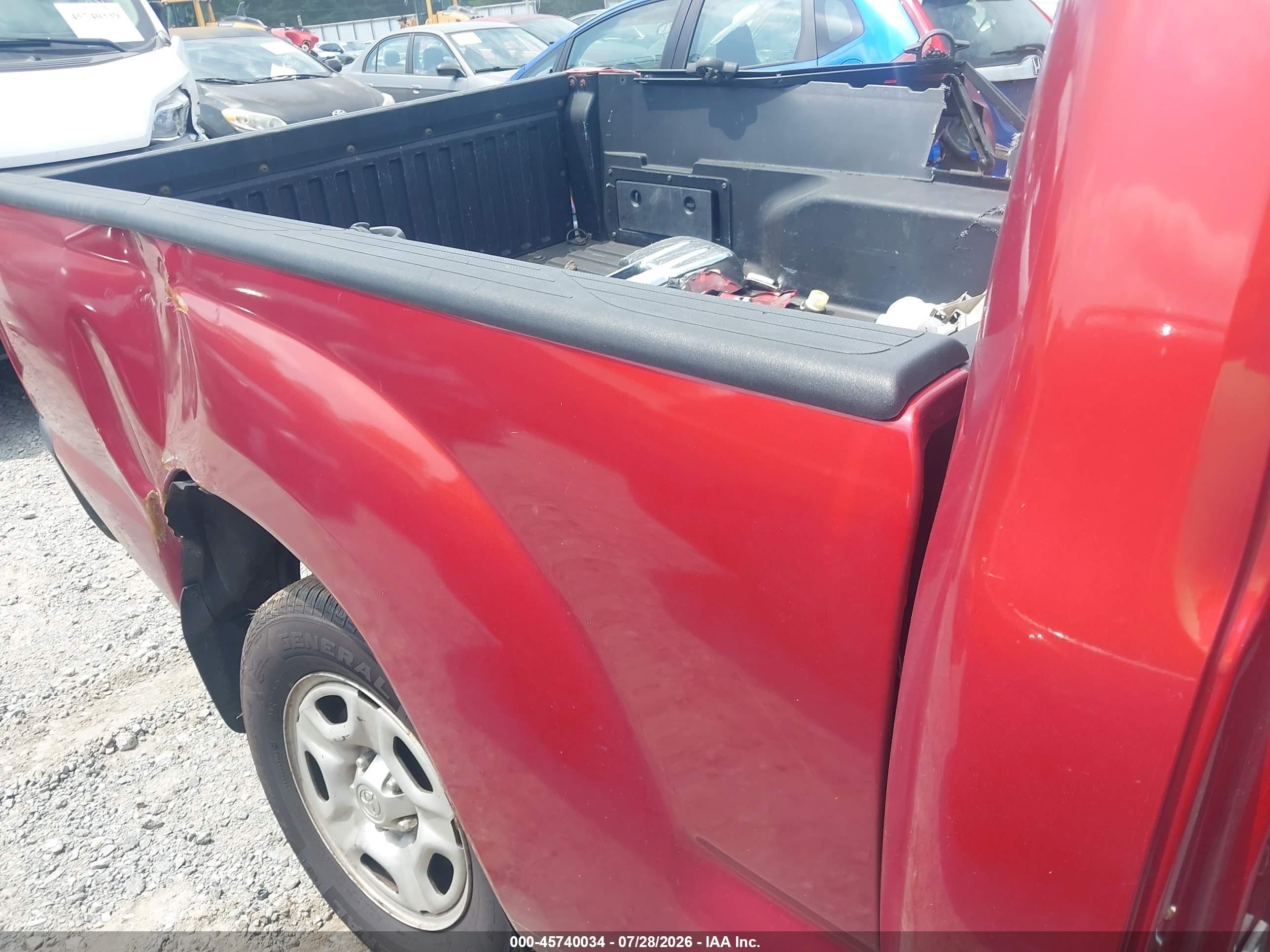 2007 Toyota Tacoma   Red vin: 5TENX22N37Z361027