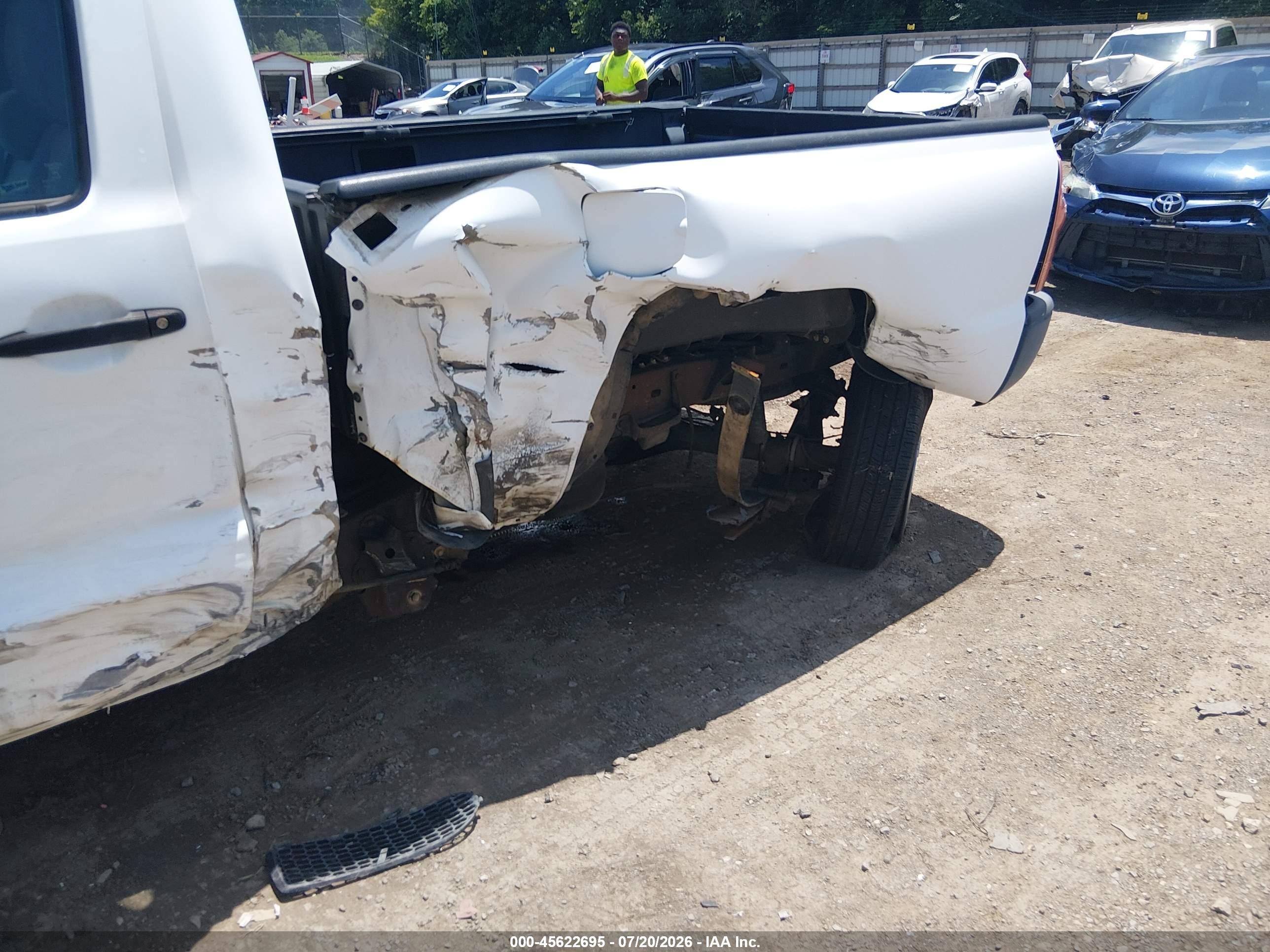 2007 Toyota Tacoma   White vin: 5TENX22N37Z409108