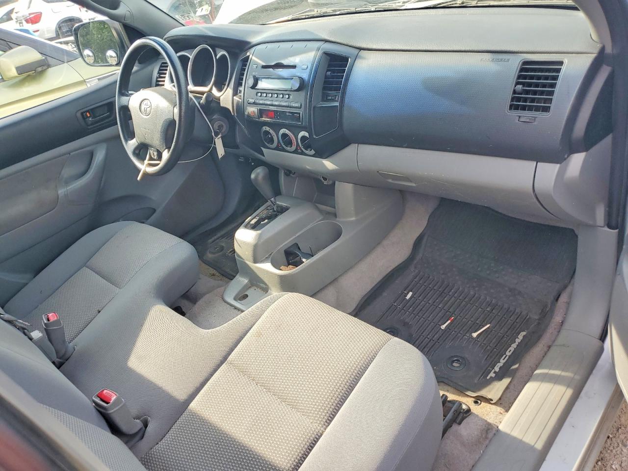 2007 Toyota Tacoma Base Silver vin: 5TENX22N37Z464254