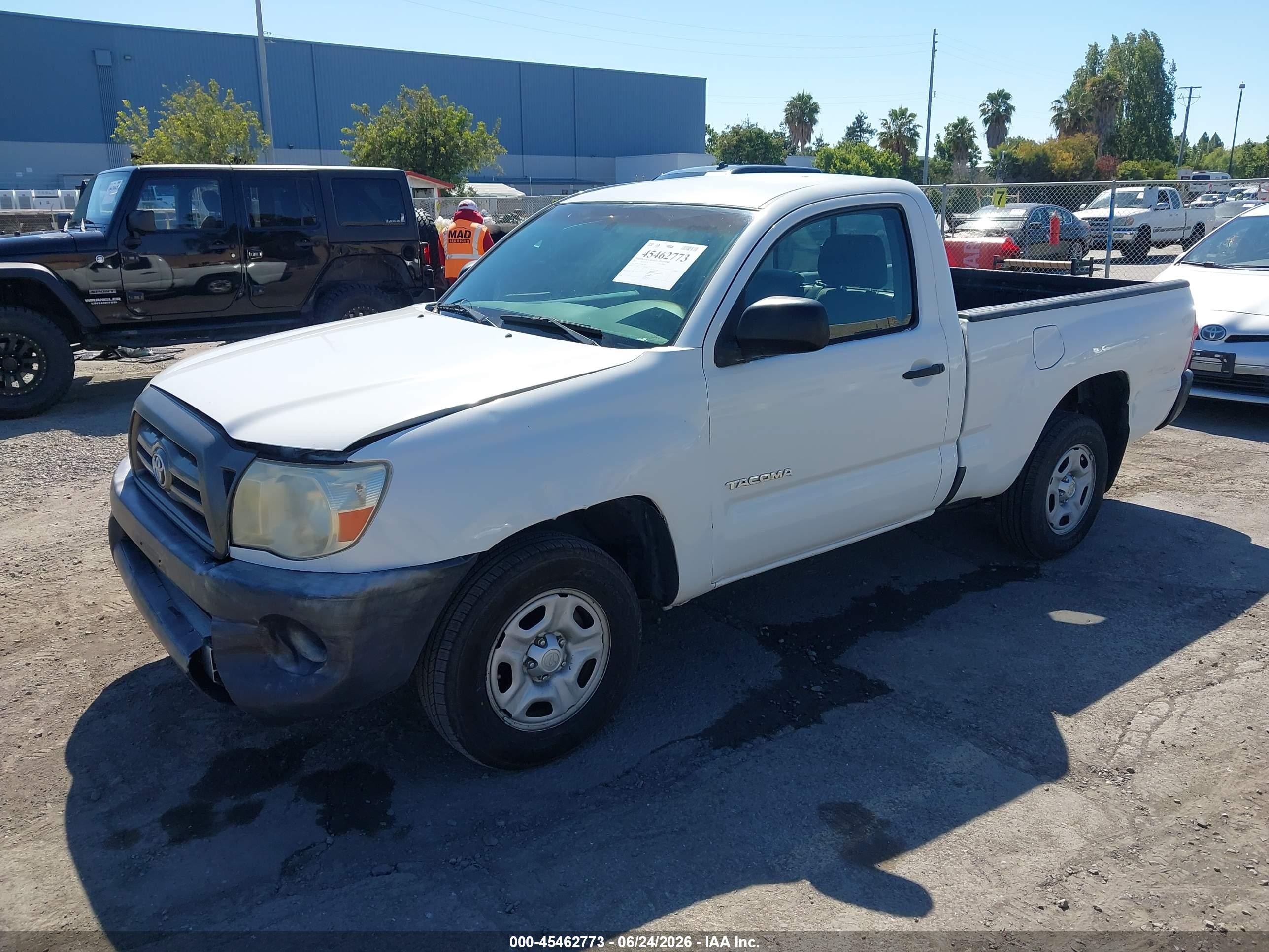 2009 Toyota Tacoma White vin: 5TENX22N39Z643428